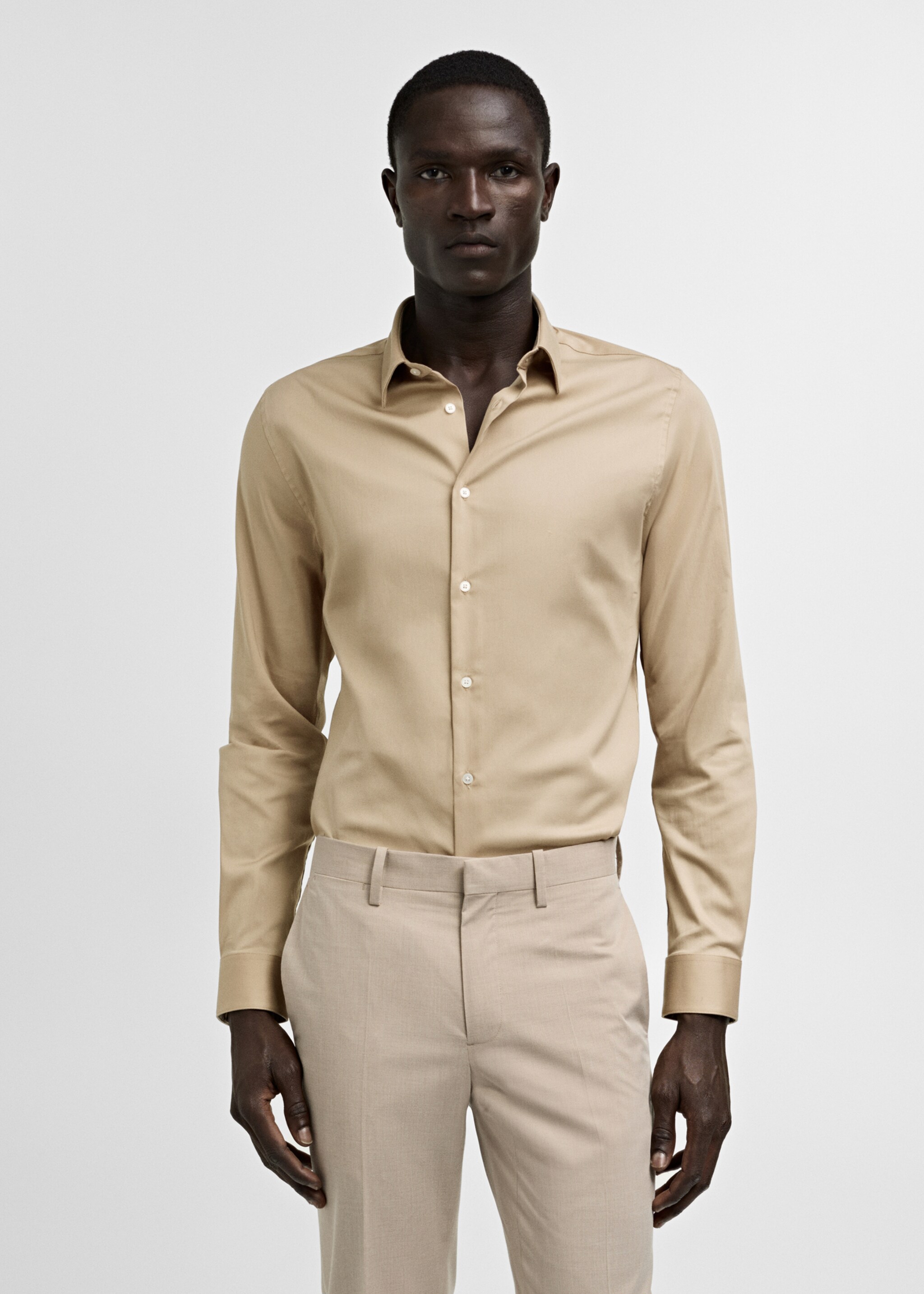 Camisa vestit súper slim fit popelín - Pla mig, Beige. Ref: 77090568-00.