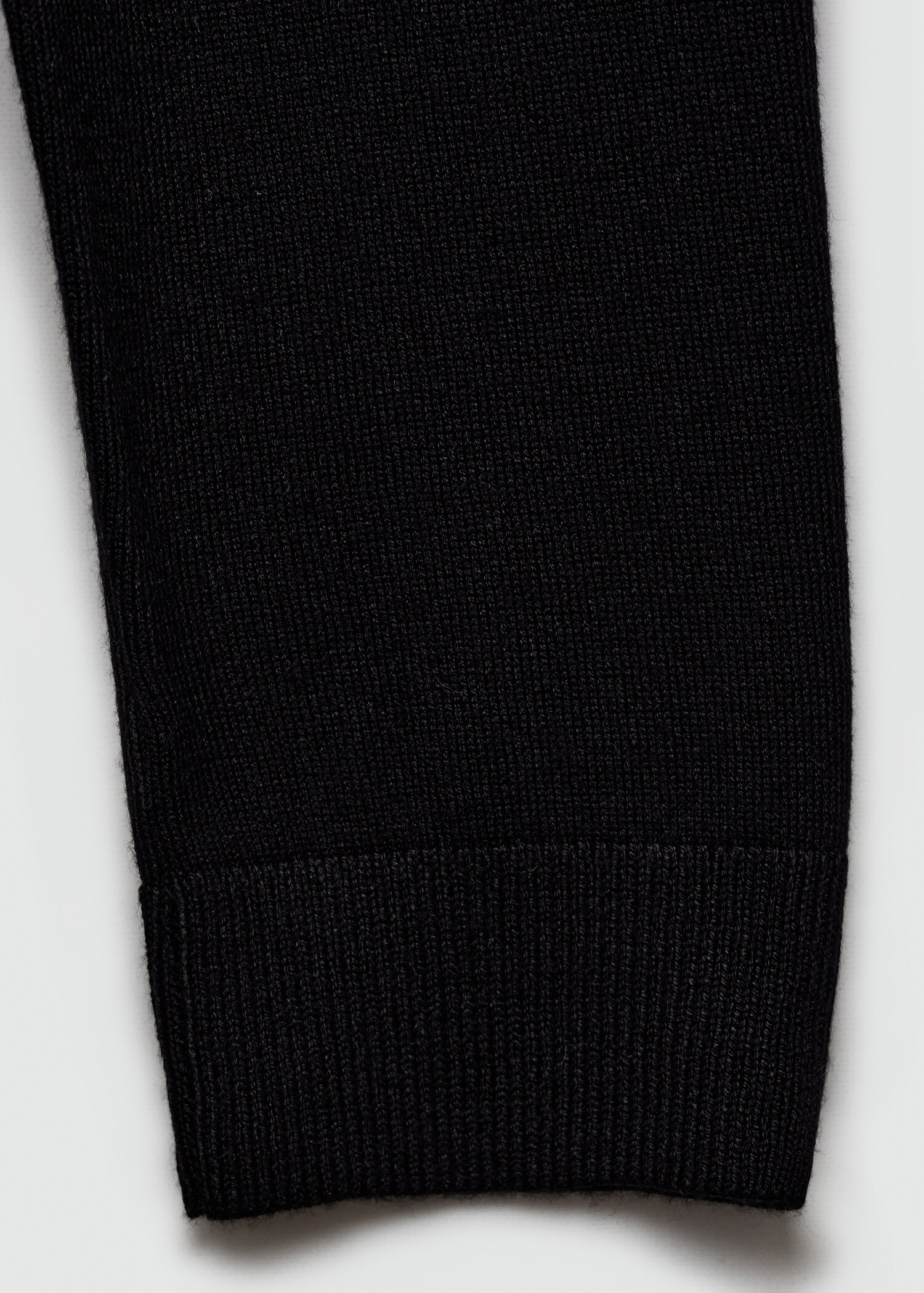 Fine-knit cardigan - Details of the article 0