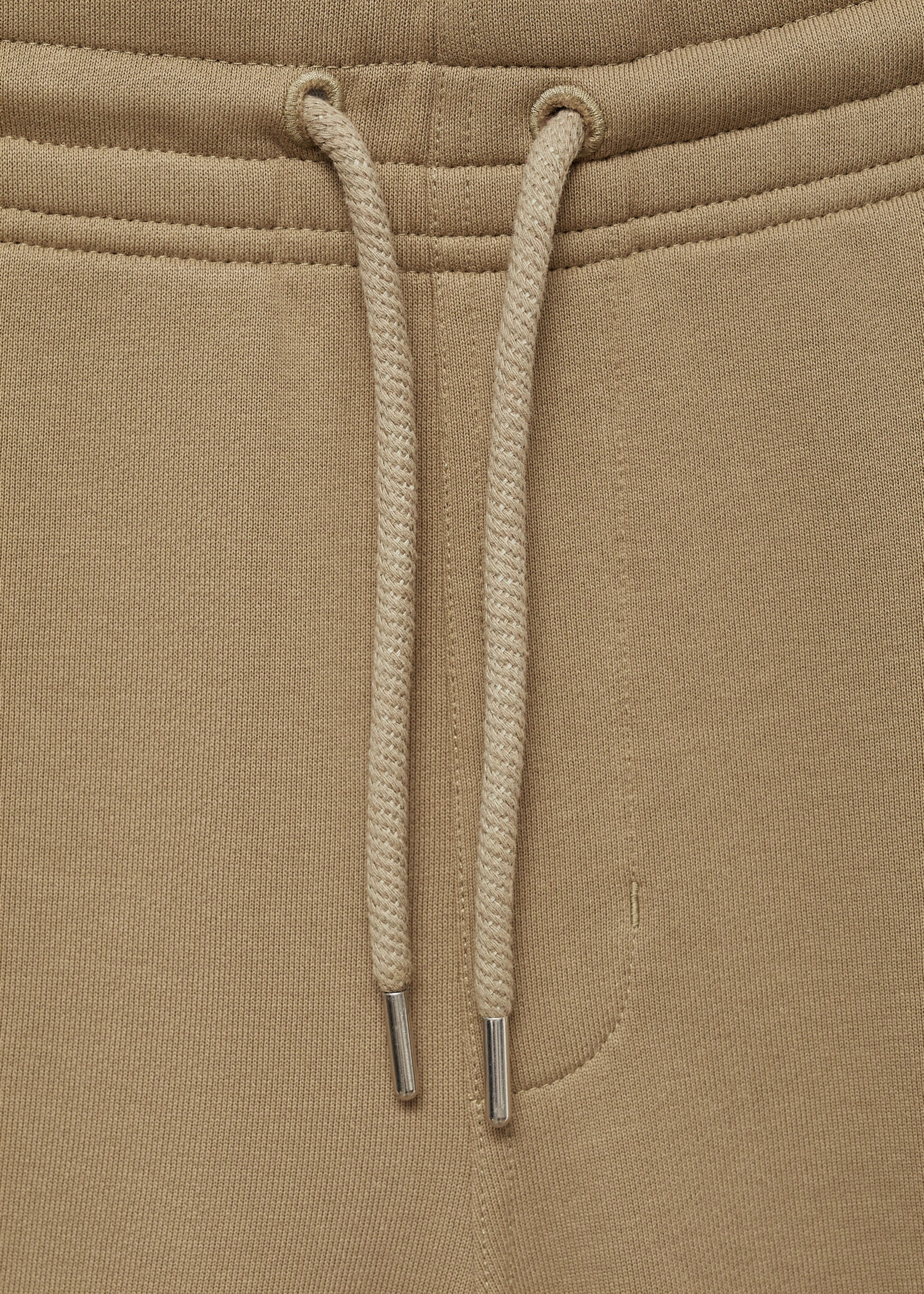 Jogger cotton Bermuda shorts - Details of the article 8, Sand. Ref: 77090585-00.