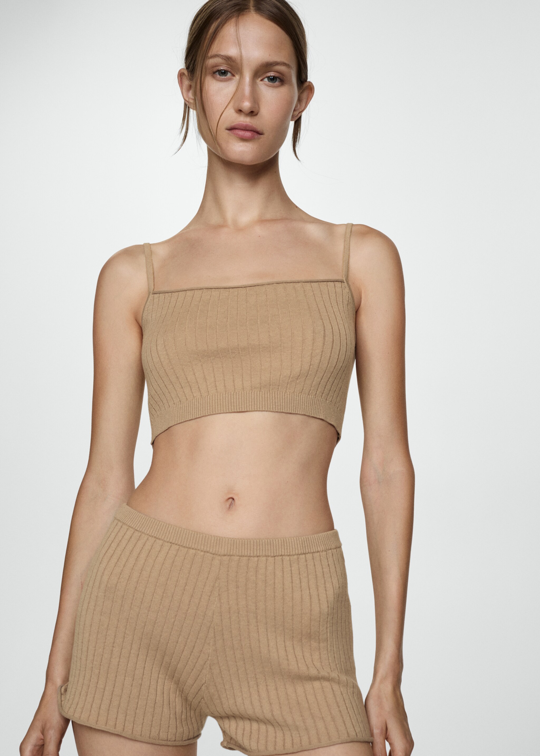 Short maglia coste - Piano medio, Marrone chiaro/pastello. Ref: 77090588-00.