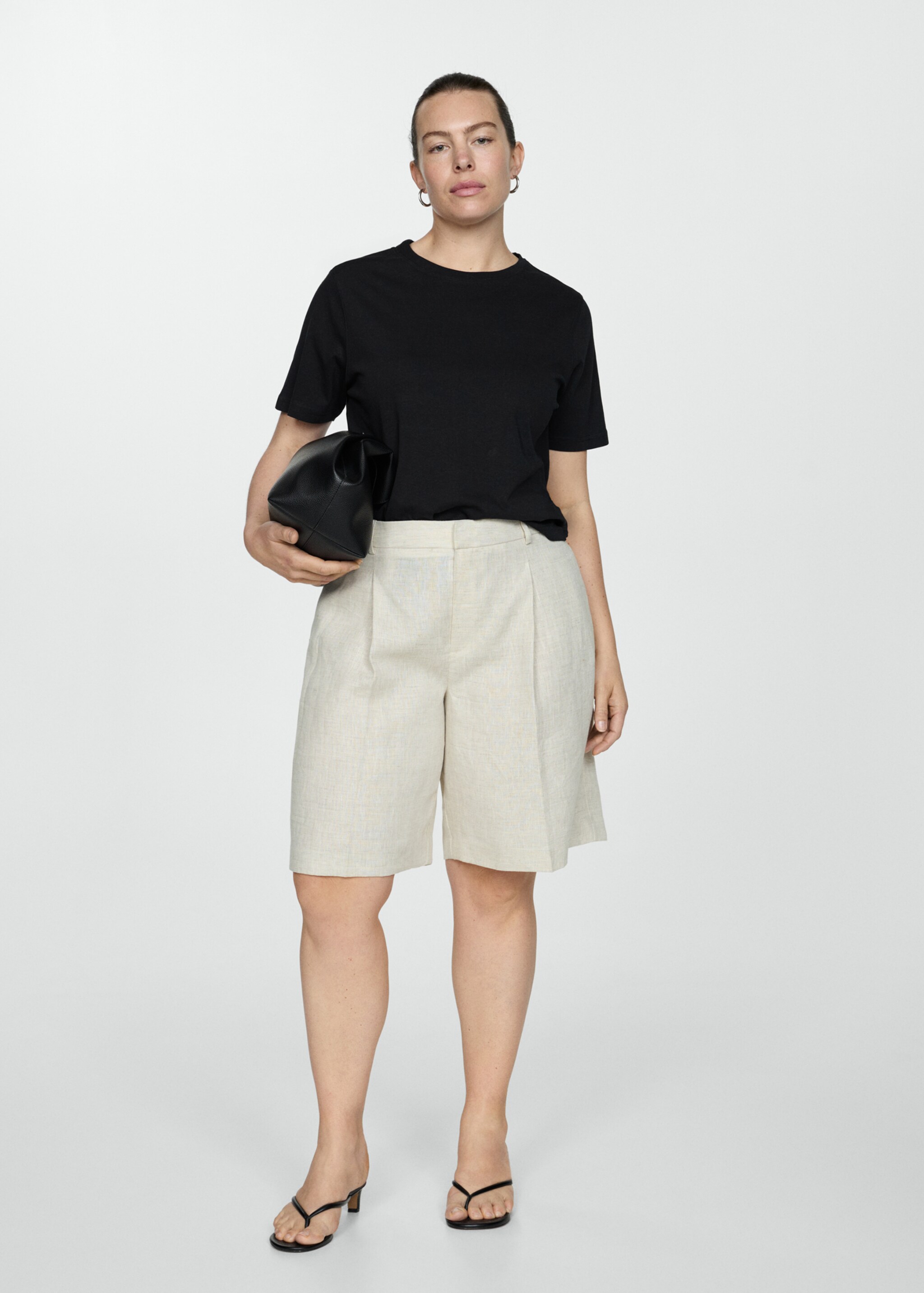 Short-sleeved cotton t-shirt - Details of the article 3, Black. Ref: 77090593-00.