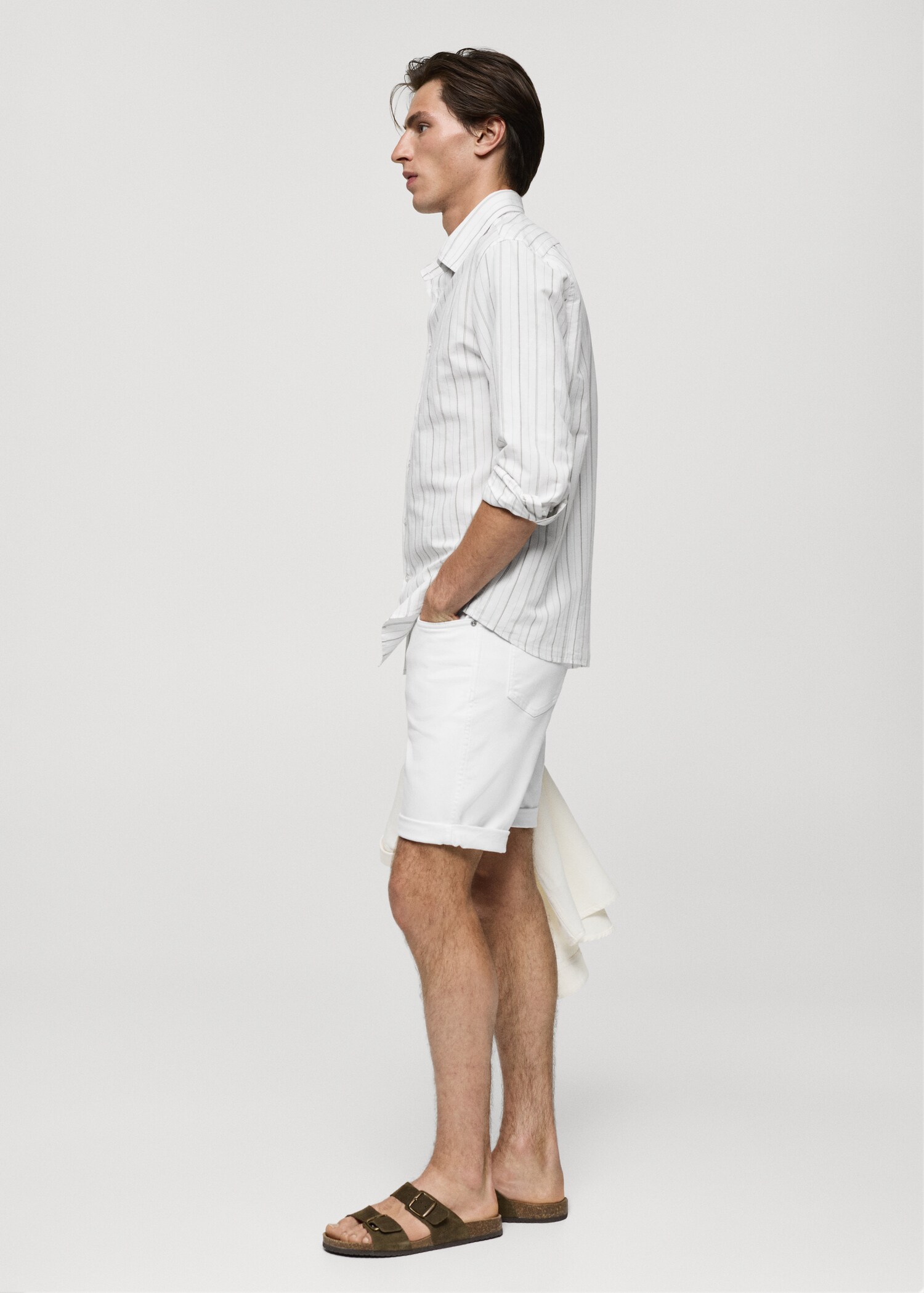 Slim-fit denim bermuda shorts - Details of the article 2