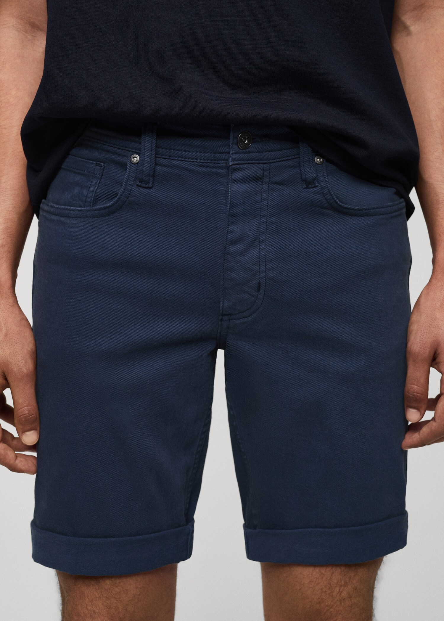 Slim-fit denim bermuda shorts - Details of the article 1