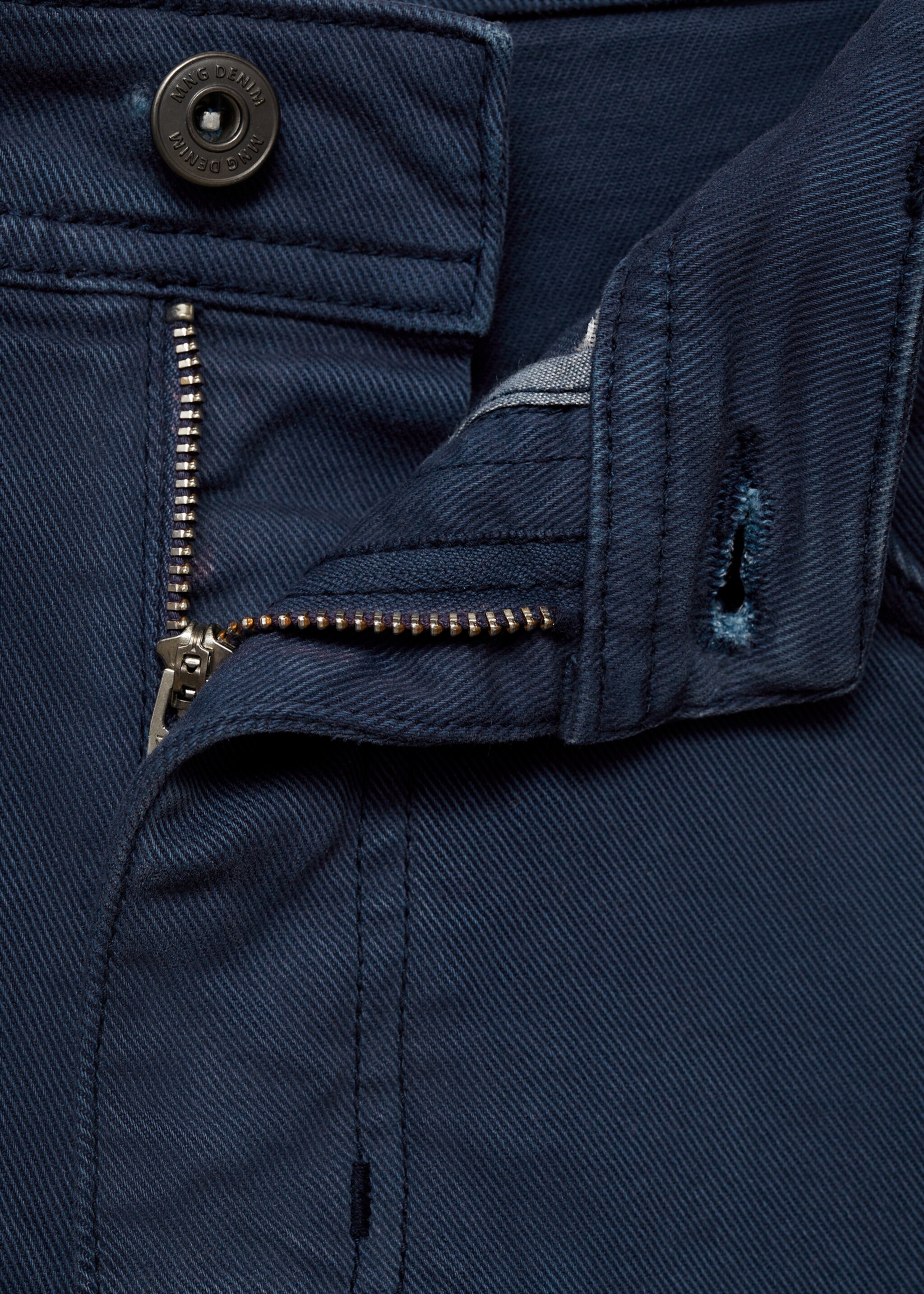 Slim-fit denim bermuda shorts - Details of the article 8