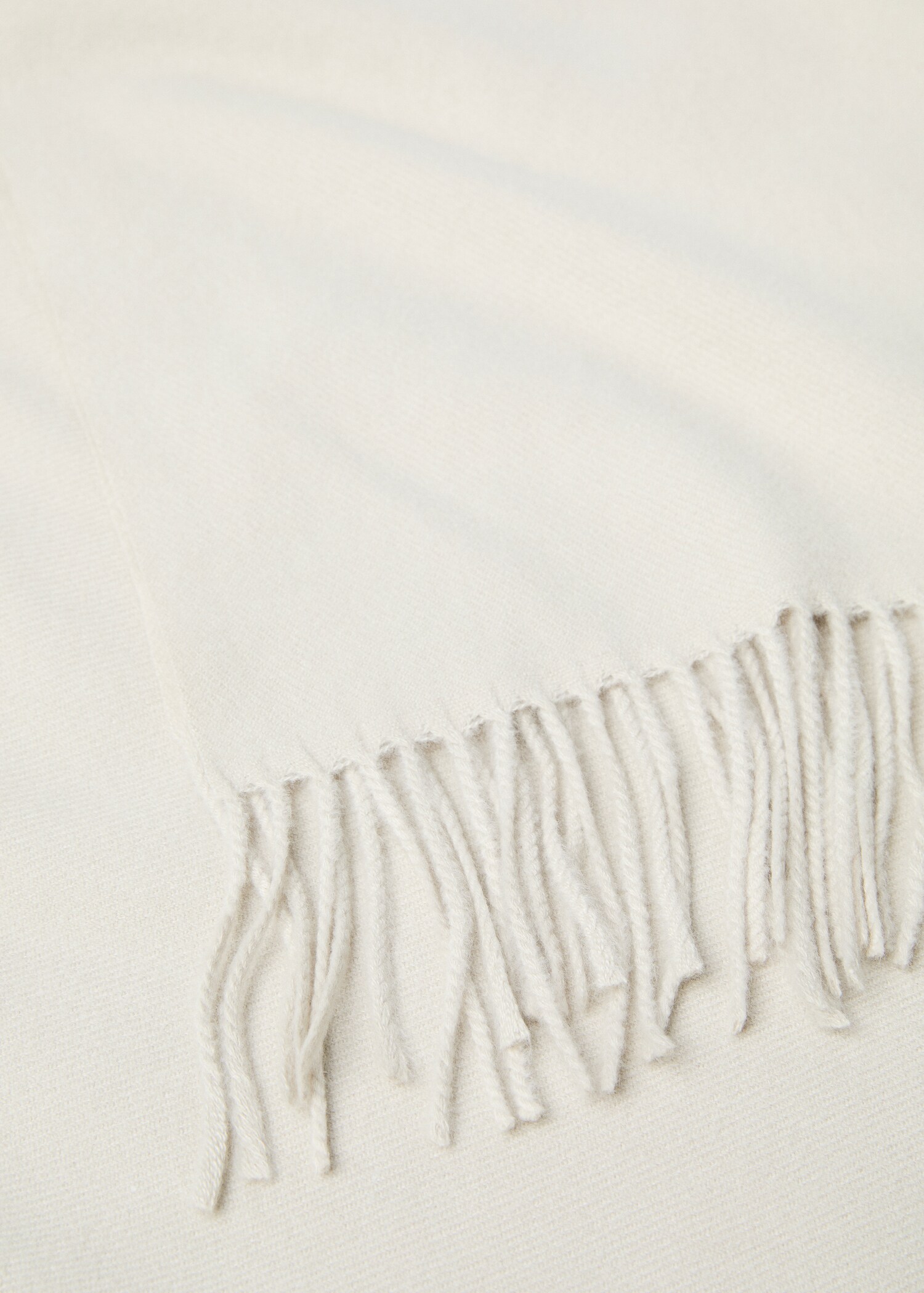 Fringed soft blanket - Details of the article 1