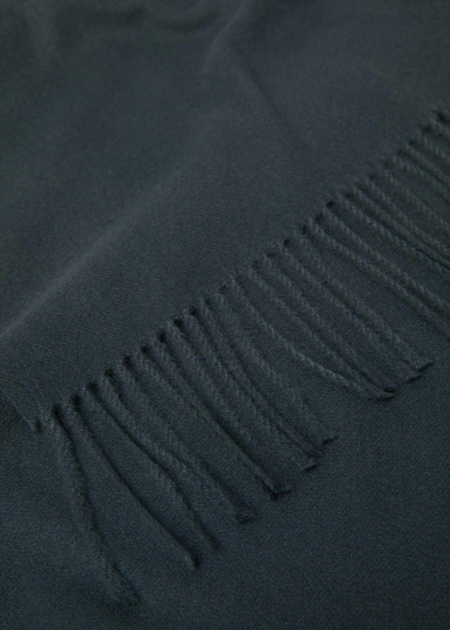 Fringed soft blanket - Details of the article 2
