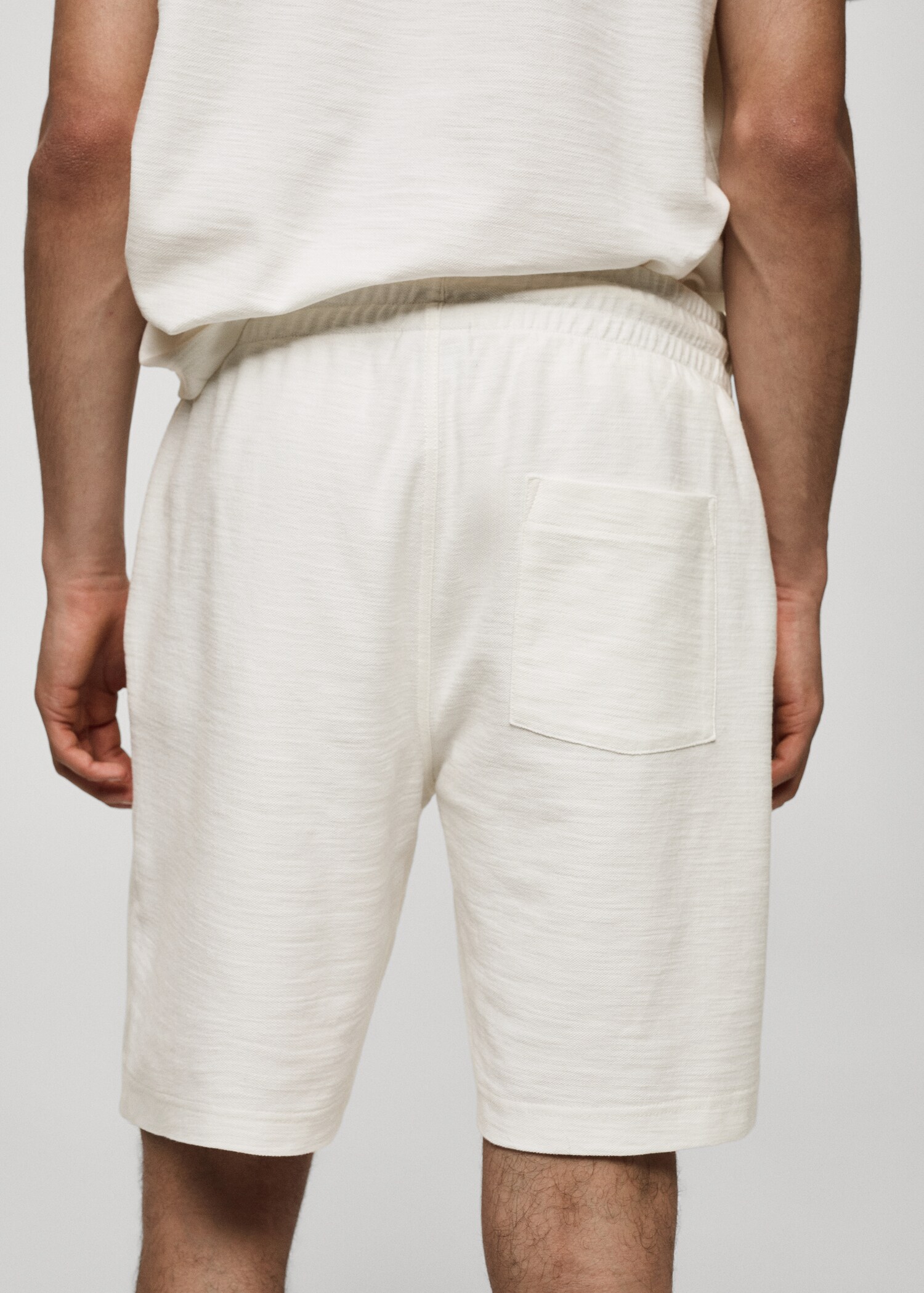 Baumwoll-Bermudashorts mit Kordelzug - Detail des Artikels 6