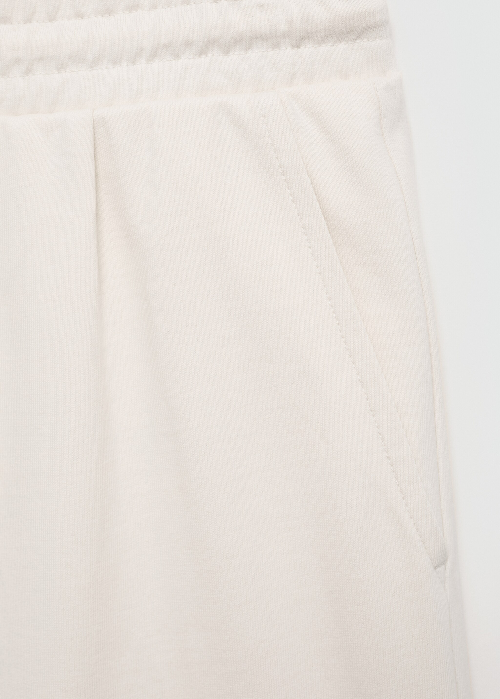 100% cotton bermuda shorts with drawstring - Details of the article 0, Ecru. Ref: 77090607-00.