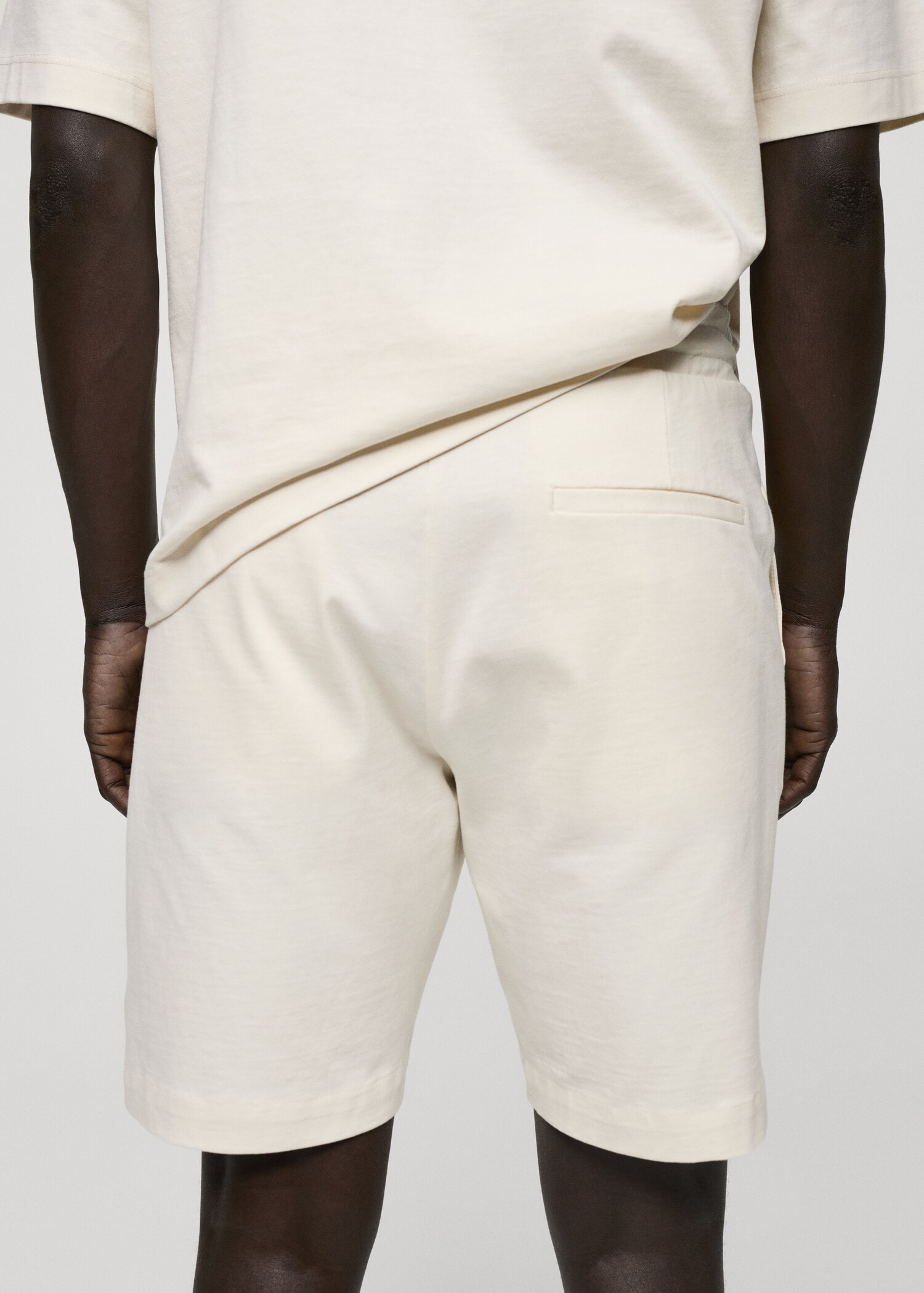 Bermudashorts aus 100 % Baumwolle mit Kordel - Detail des Artikels 6