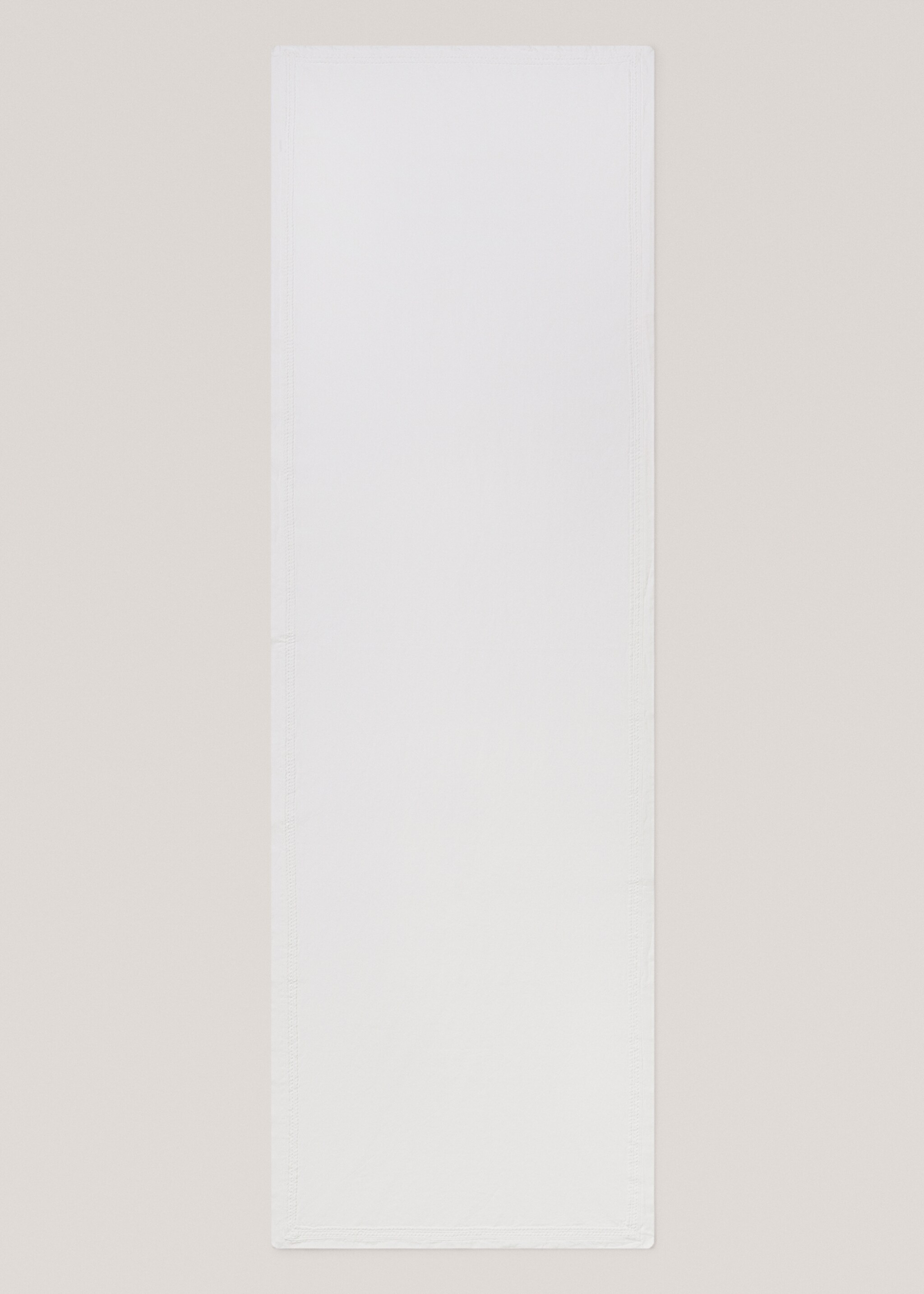 Cotton-lace table runner - Article without model, Off White. Ref: 77090631-00.