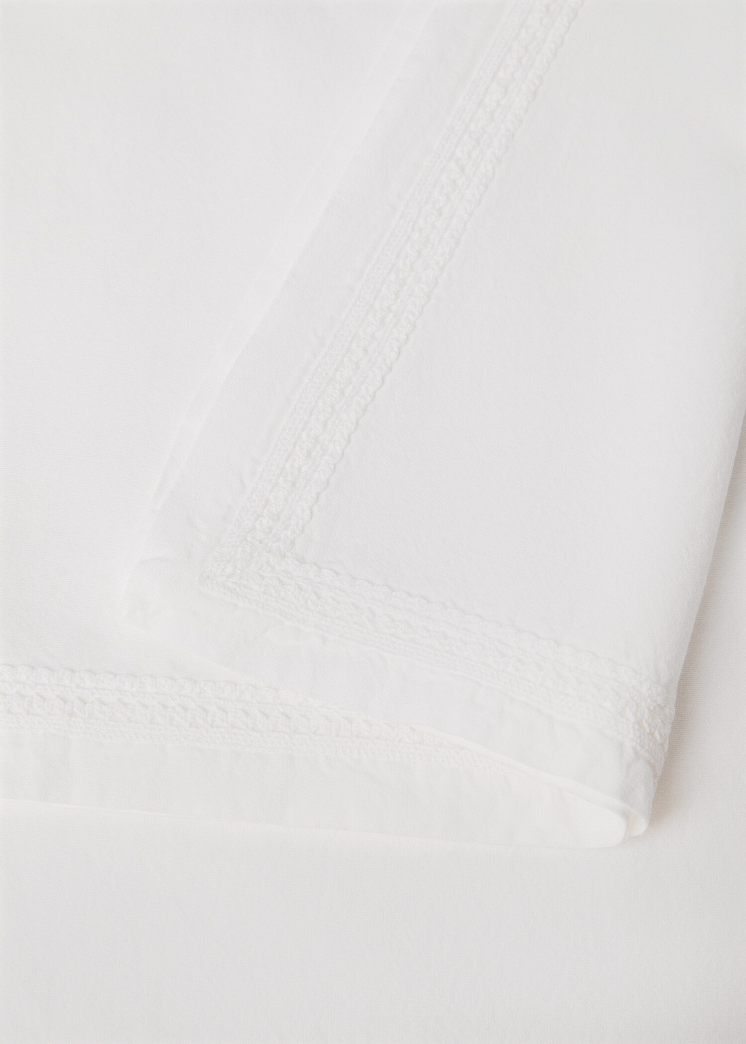 Cotton-lace table runner - Details of the article 1