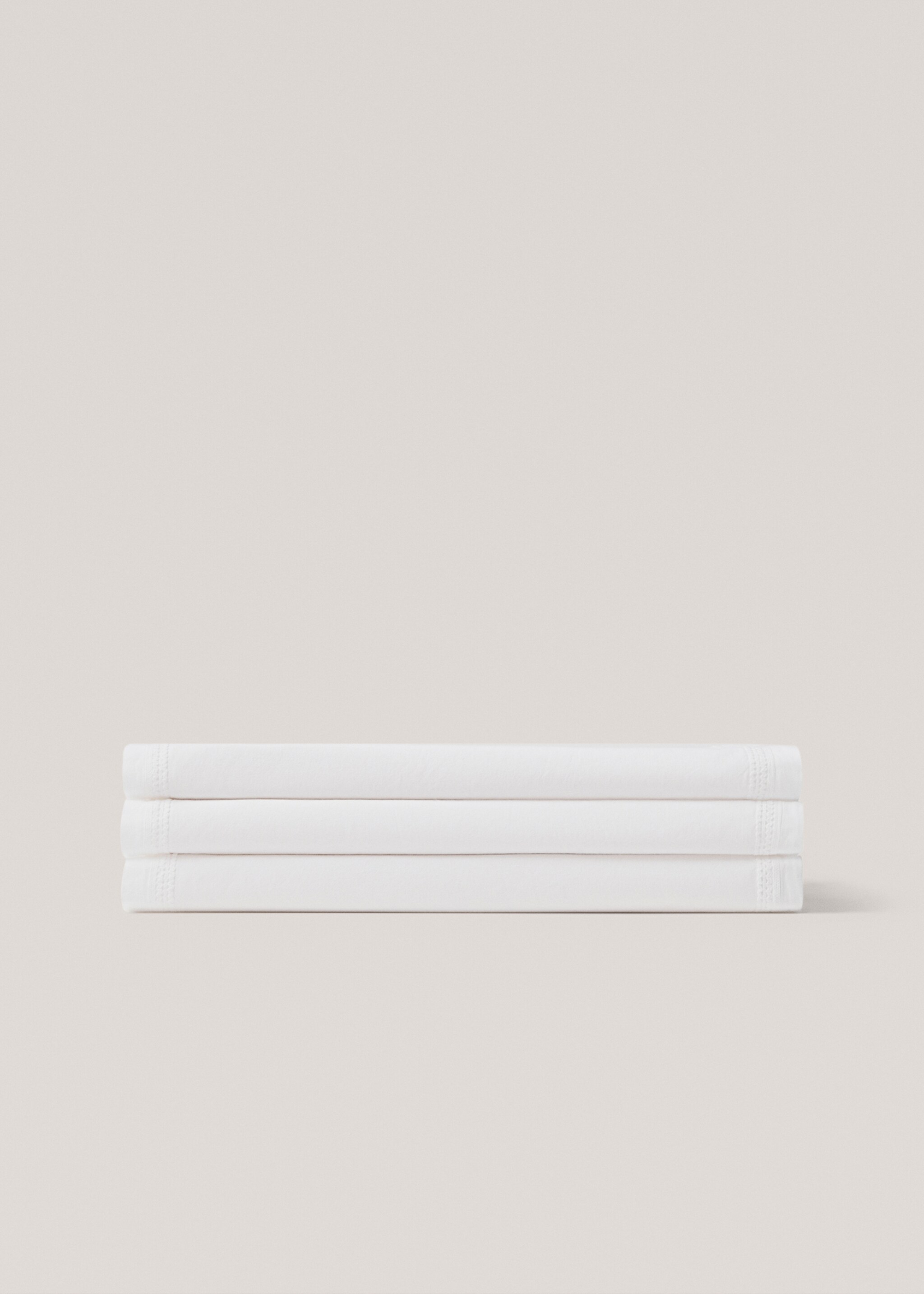 Cotton-lace table runner - Details of the article 2, Off White. Ref: 77090631-00.