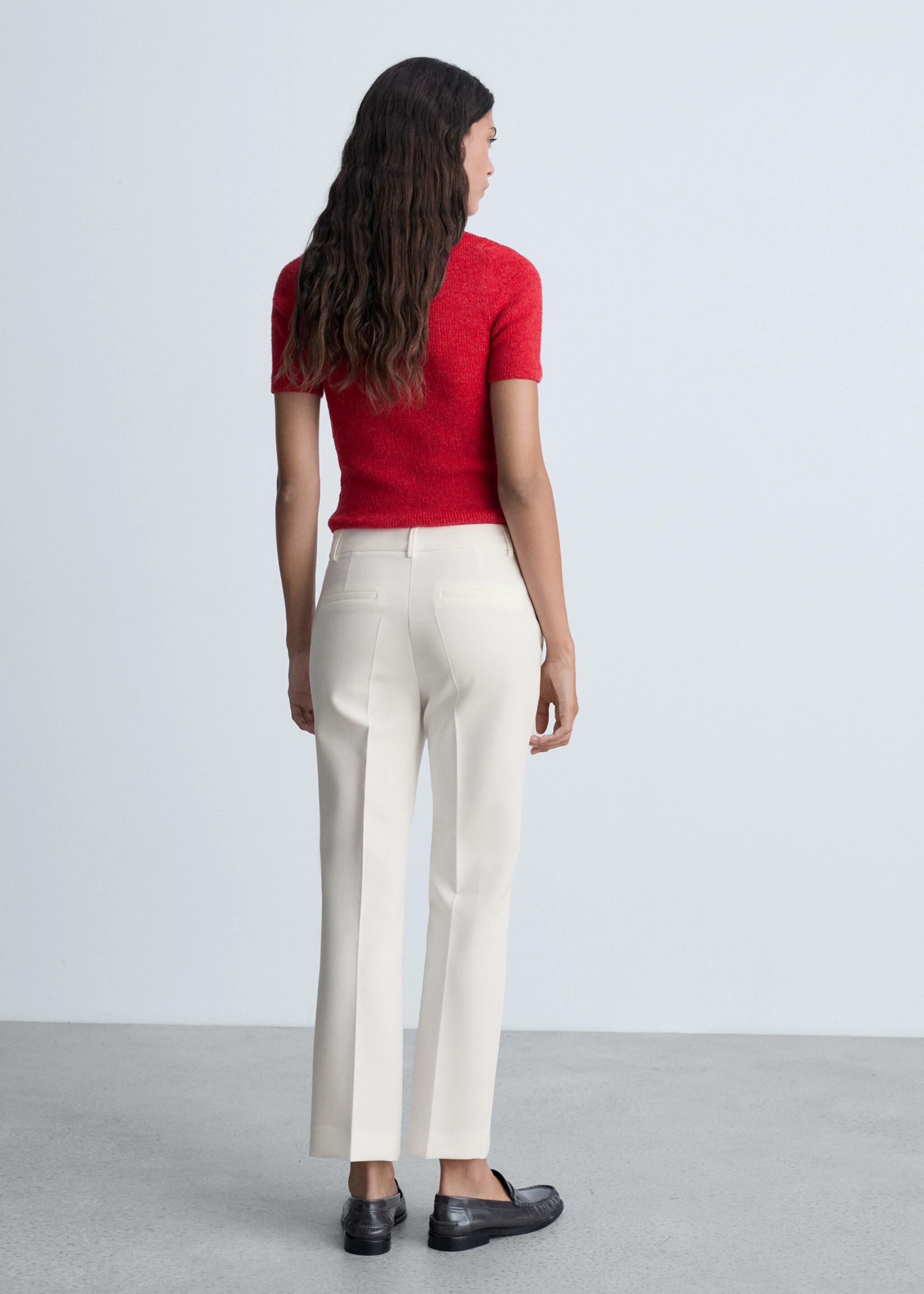 Rechte bandplooibroek - Achterkant van het artikel, Wit. Ref: 77090642-00.