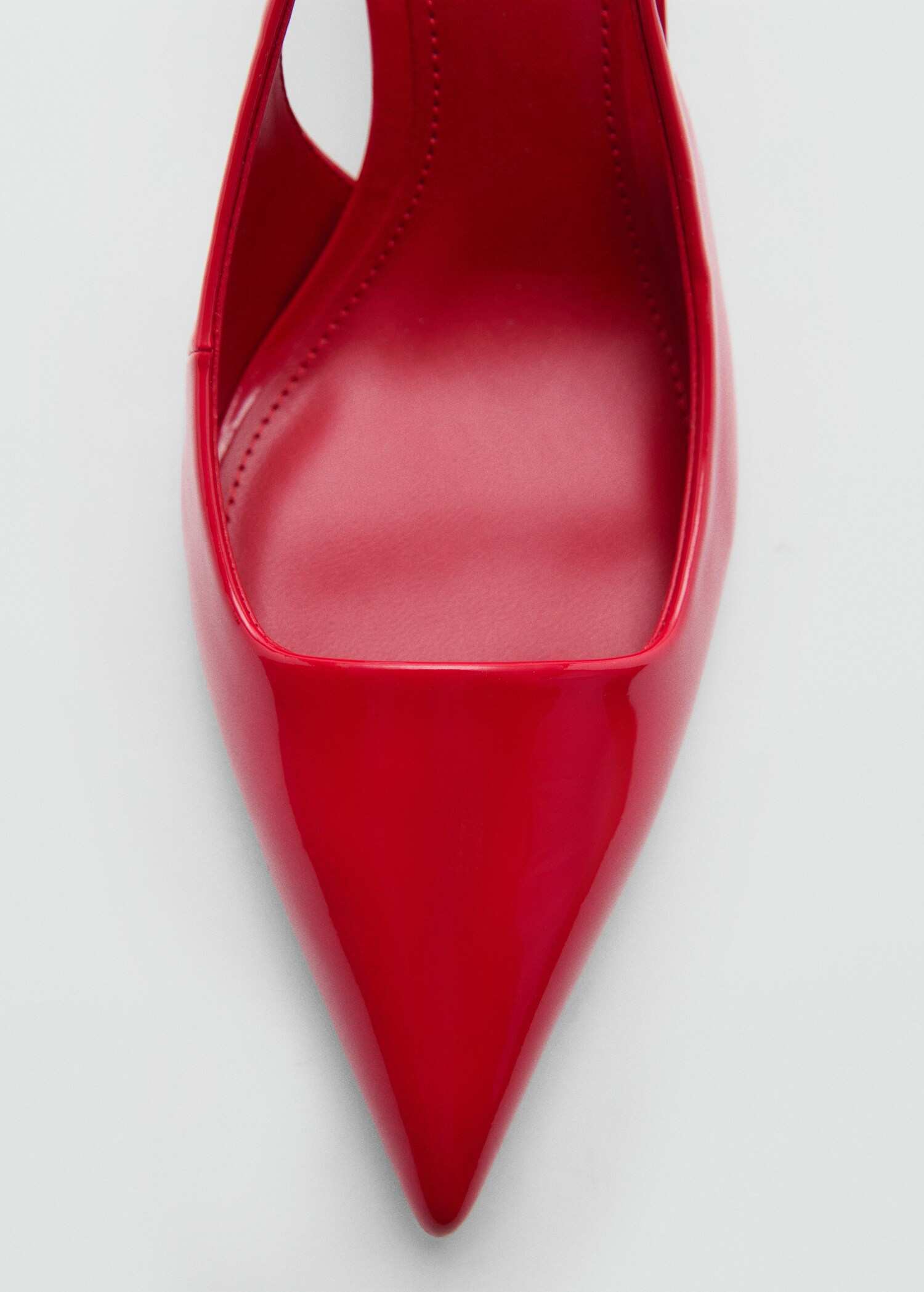 Patent leather-effect heeled shoes - Details of the article 2