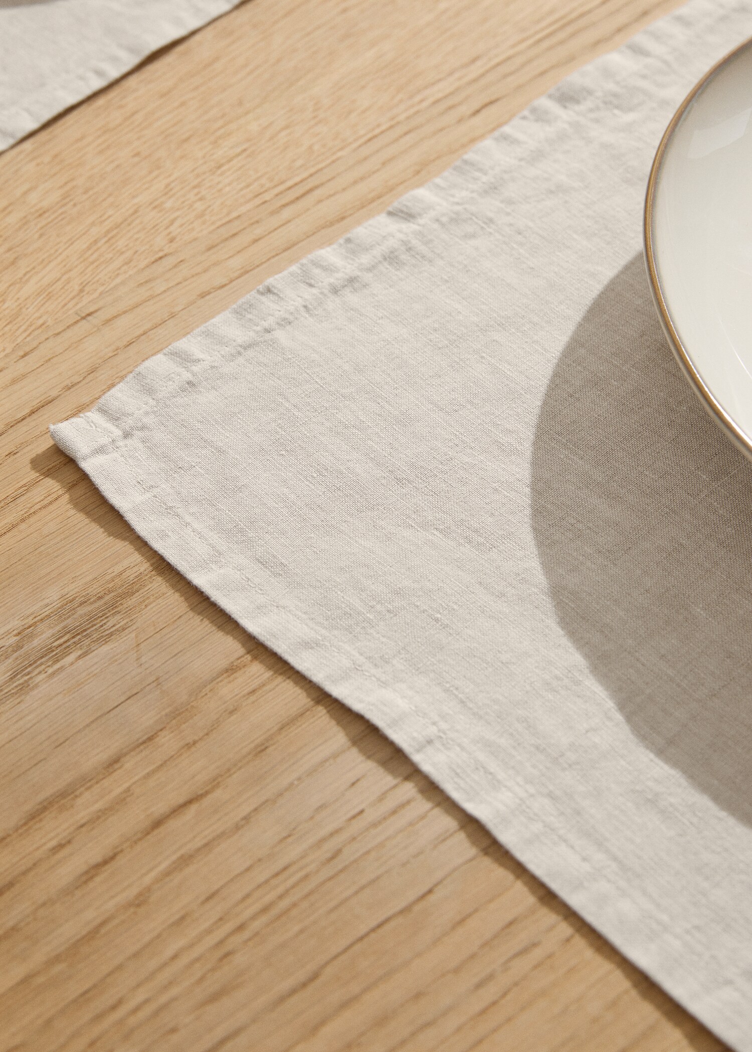 100% plain linen placemat - Details of the article 8