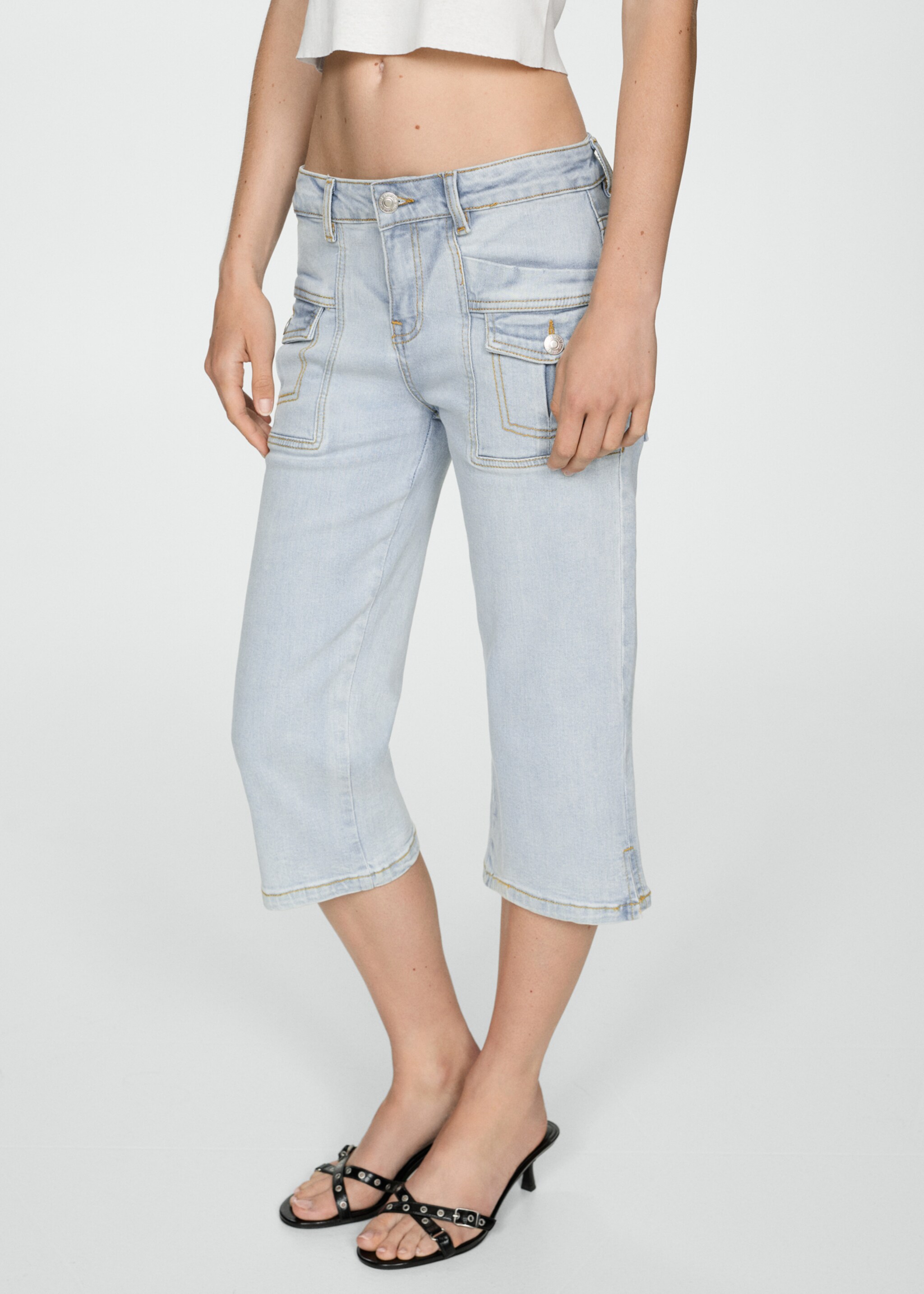 Gerade Capri-Jeans - Mittlere Ansicht