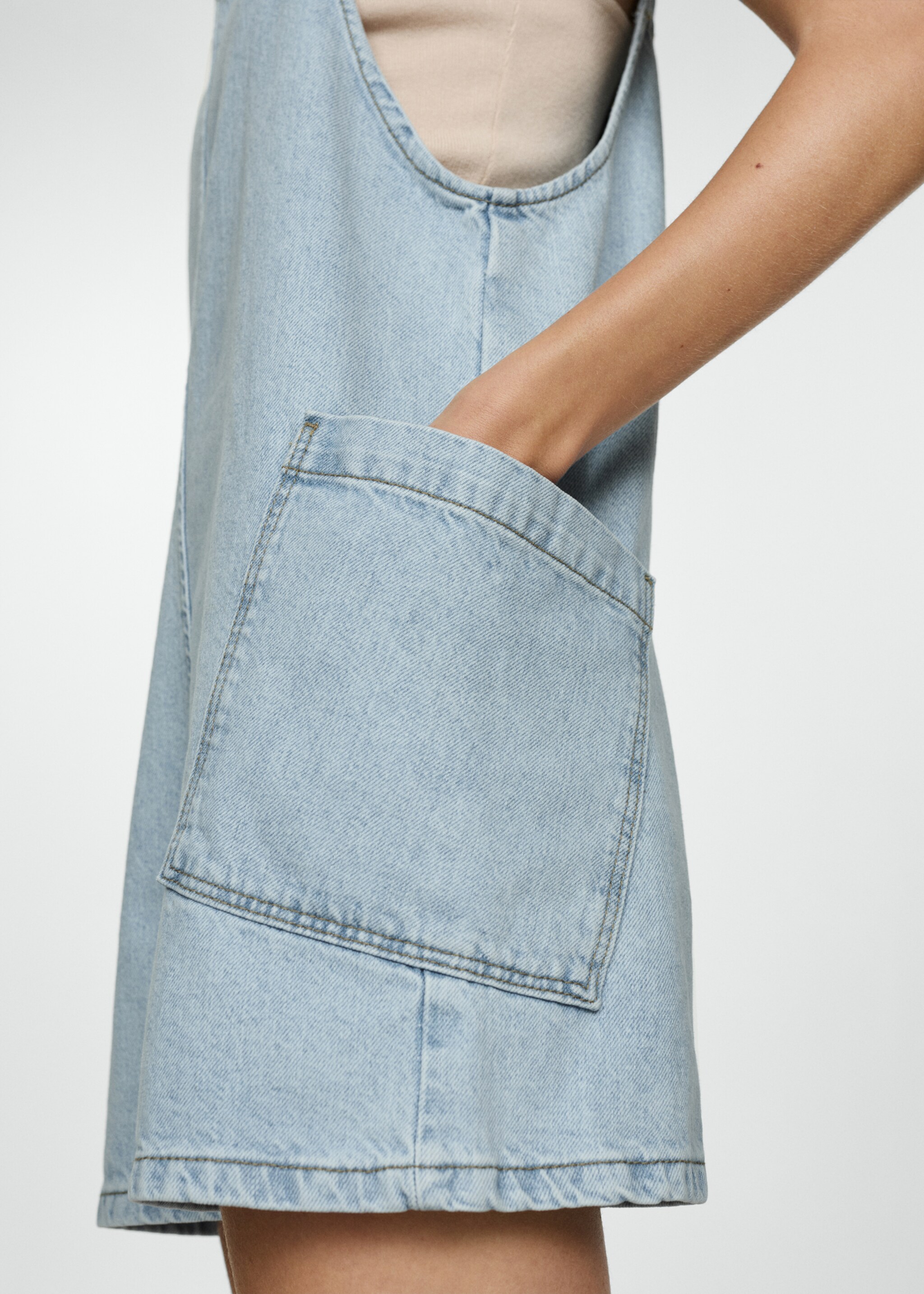 Denim jumpsuit short - Details of the article 6