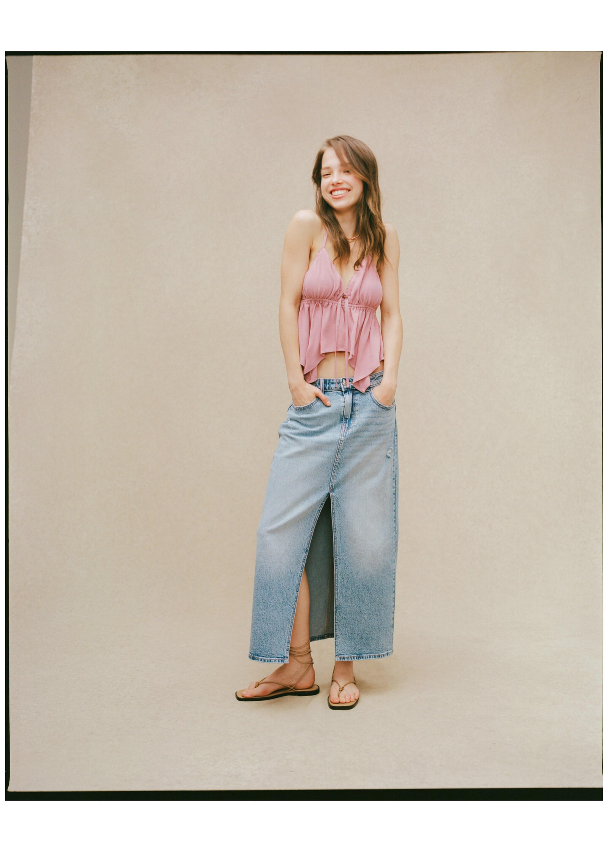 Slit denim skirt - Details of the article 5
