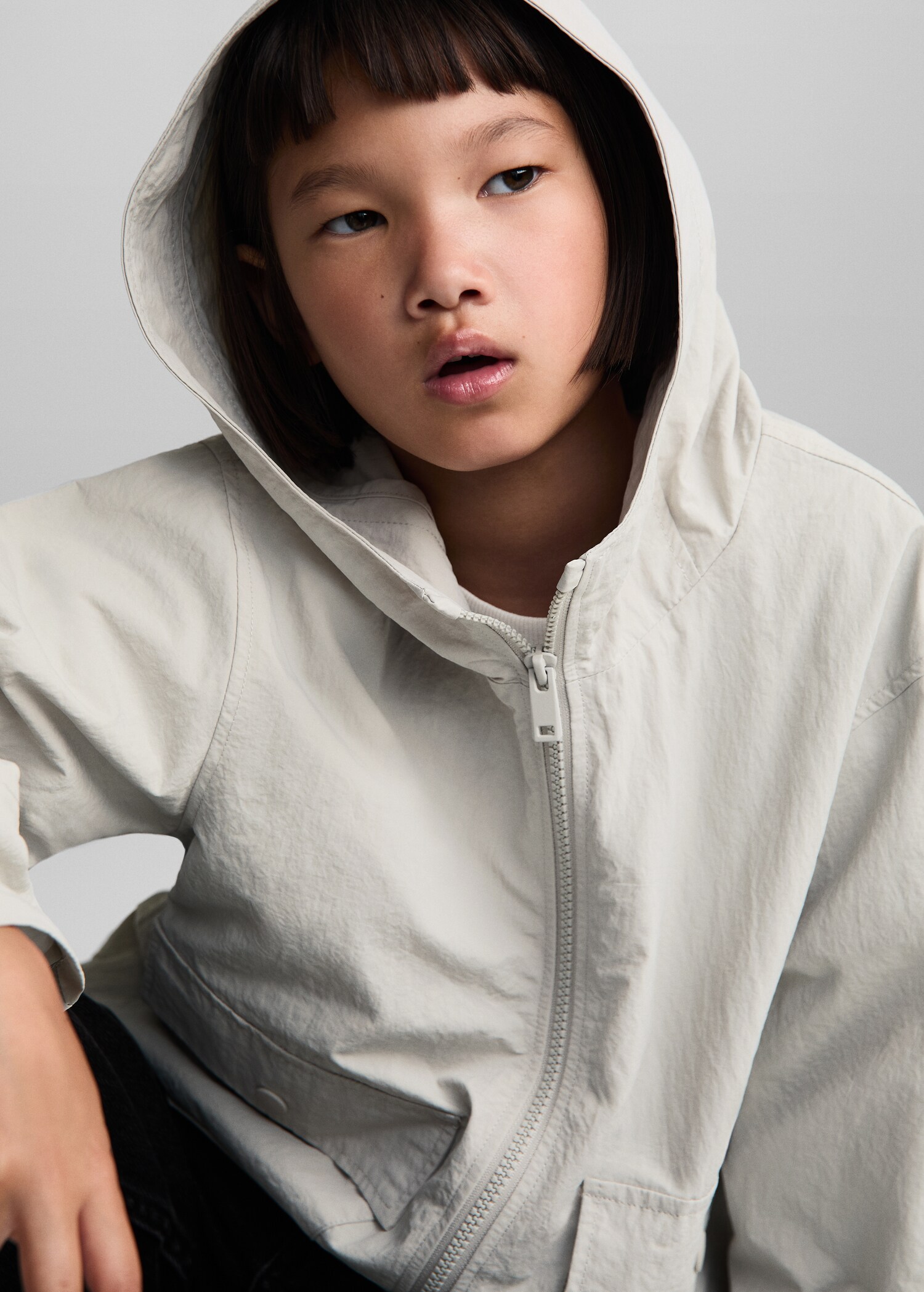 Raincoat hooded jacket - Details of the article 1