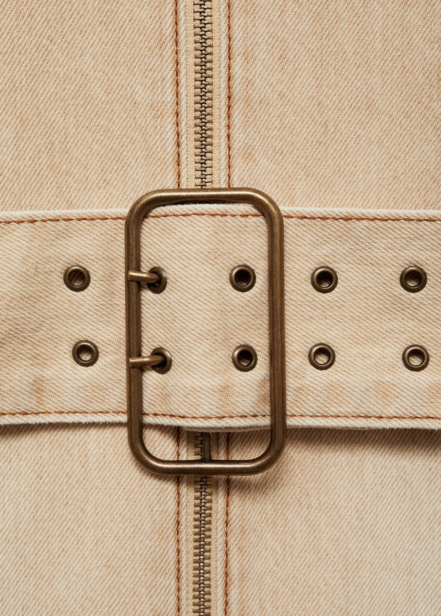 Jeanskleid mit Gürtel - Detail des Artikels 8