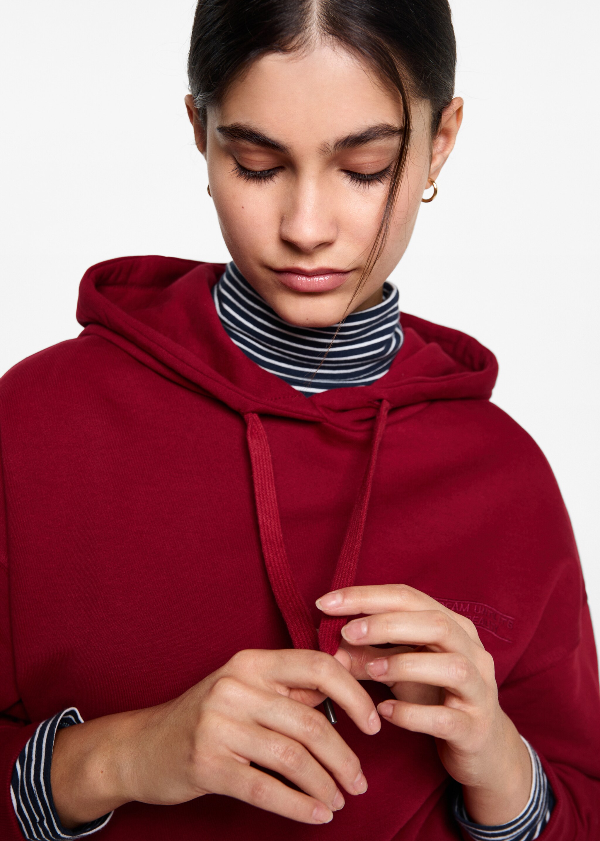 Embroidered detail cotton sweatshirt - Details of the article 1, Green. Ref: 77092931-00.