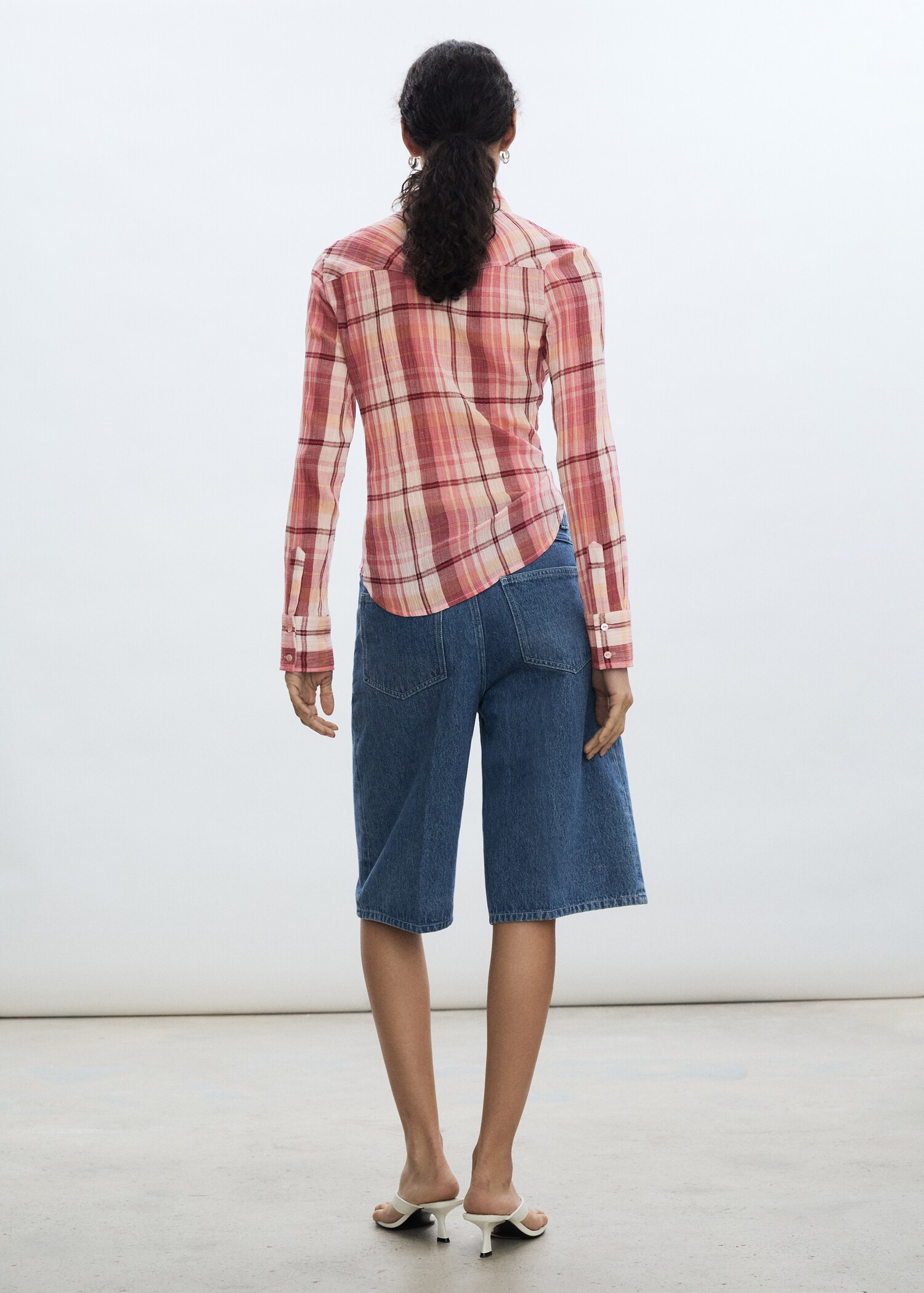 Chemise à carreaux en coton - Verso de l’article