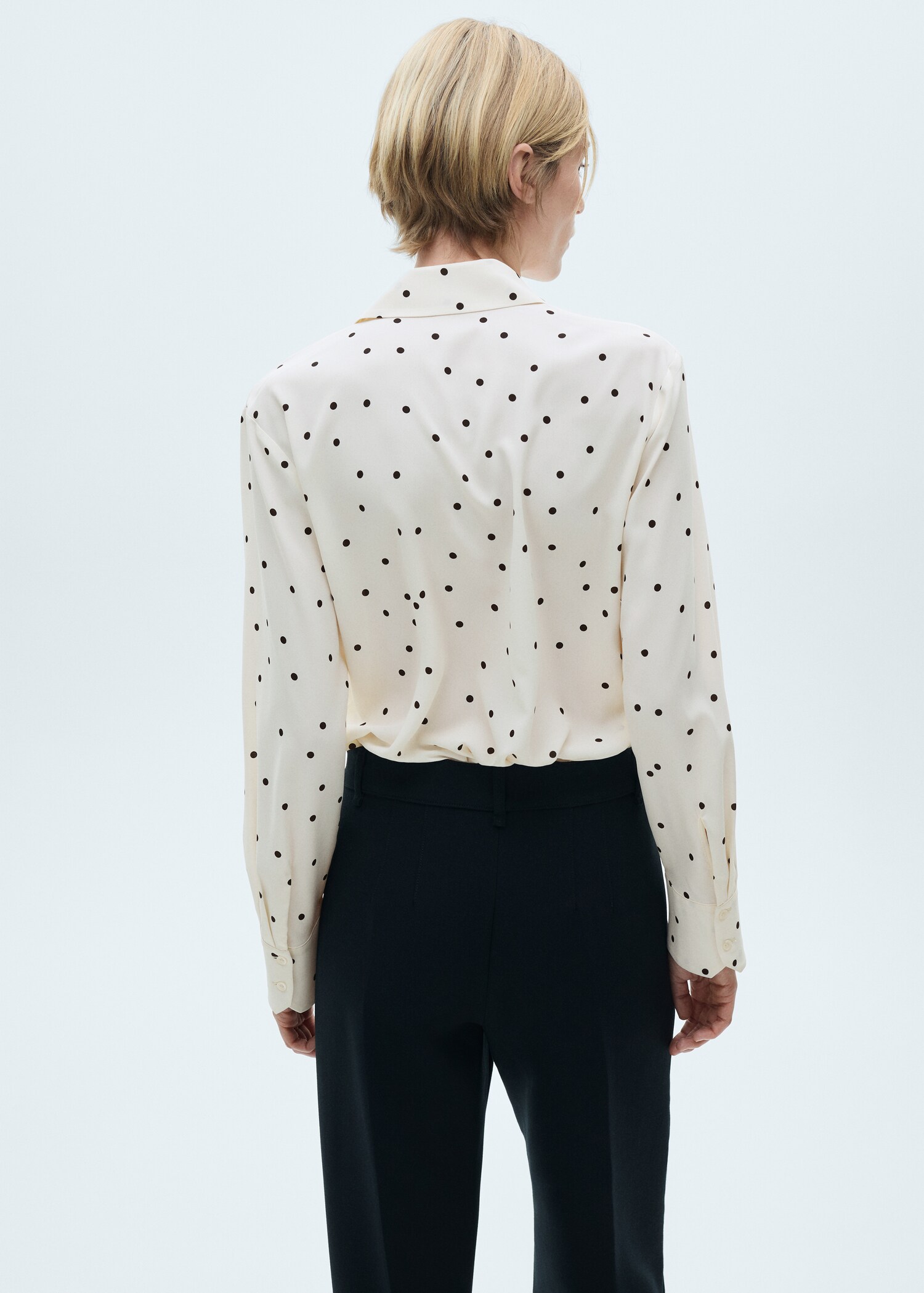 Printed flowy shirt - Reverse of the article