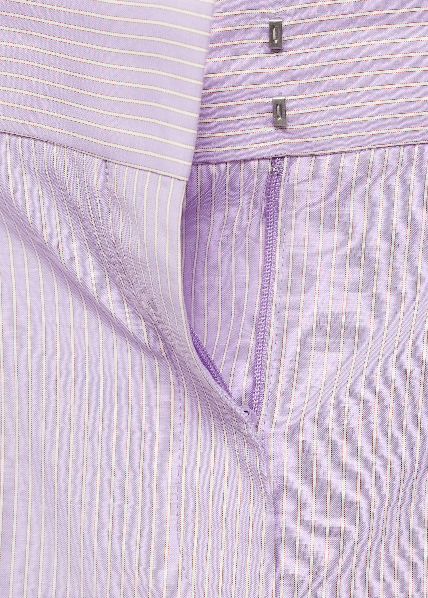 Striped wideleg trousers - Details of the article 8