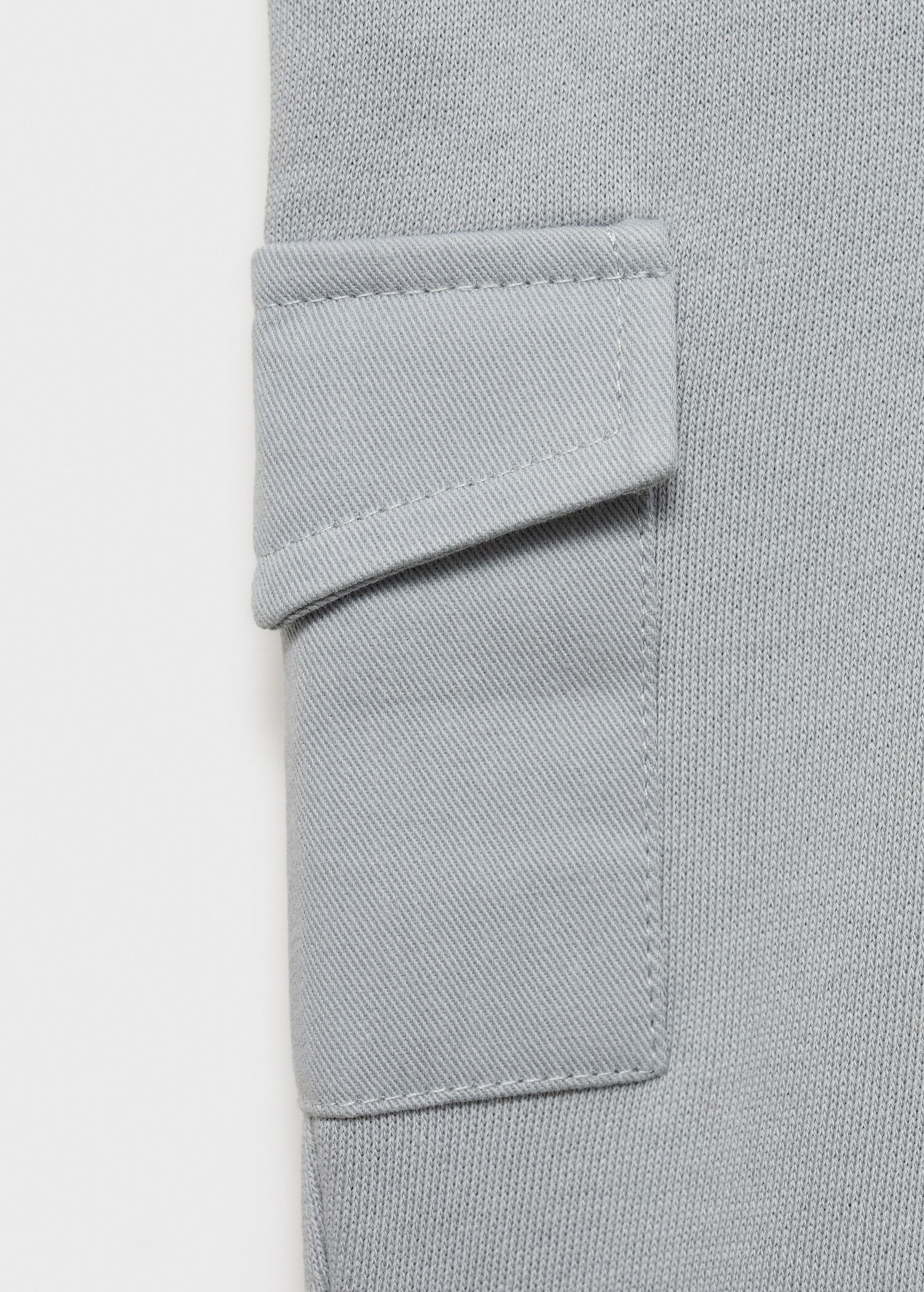 Cotton jogger cargo trousers - Details of the article 0