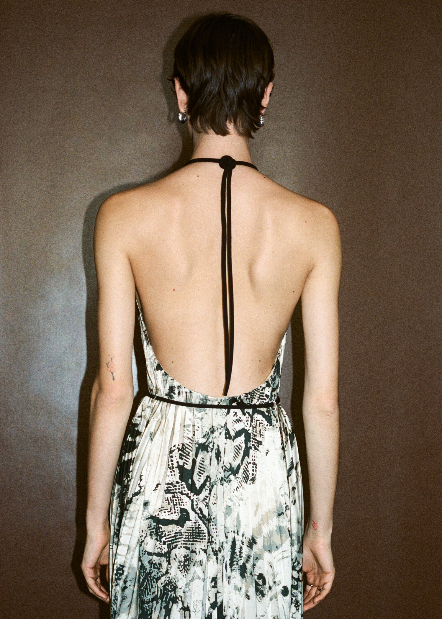 Plissiertes Kleid mit Animal Print - Detail des Artikels 7