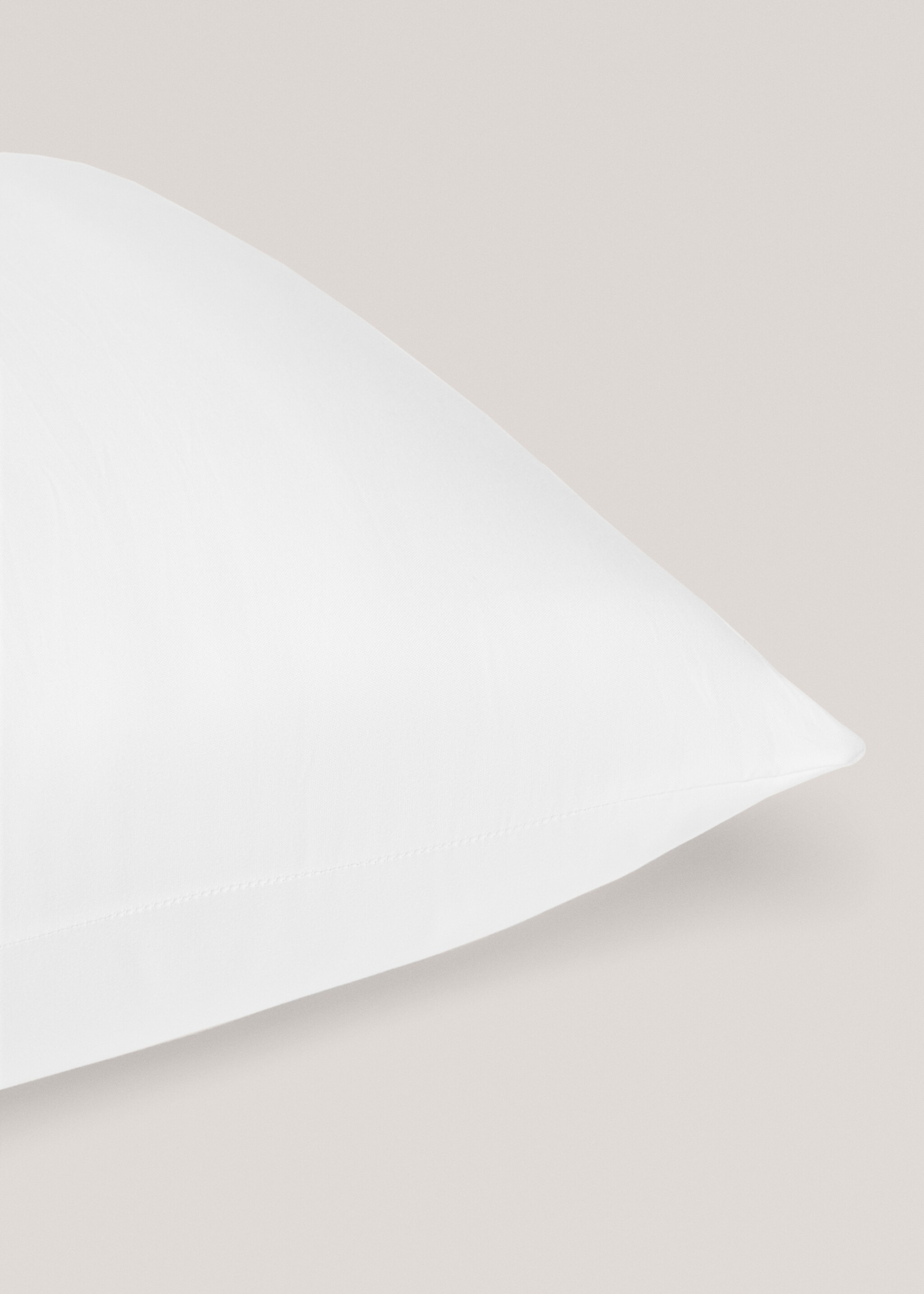 Fibre cushion filling 40x90cm - Details of the article 1, White. Ref: 77093295-00.