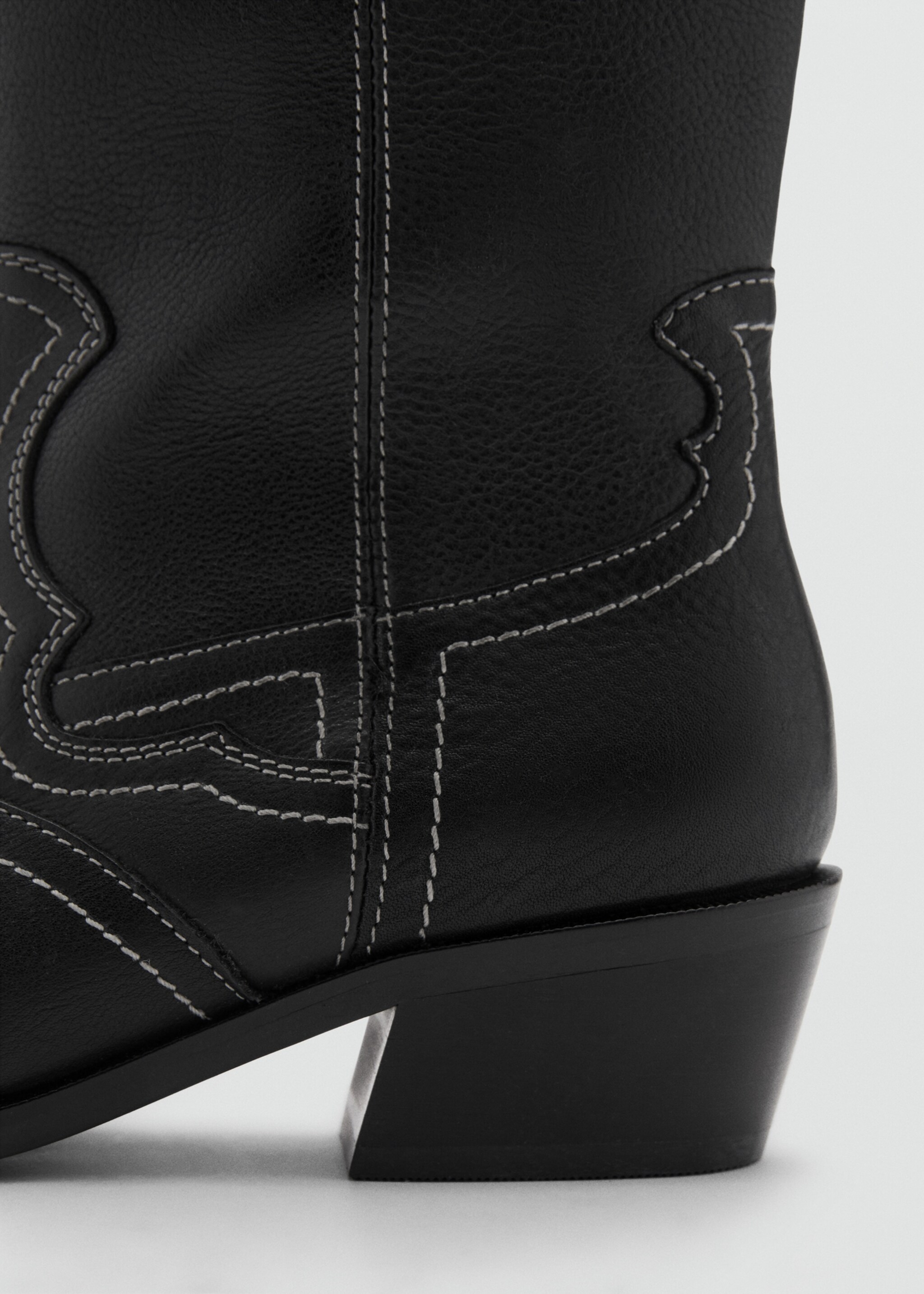 Cowboy leather boots - Details of the article 1, Black. Ref: 77093665-00.