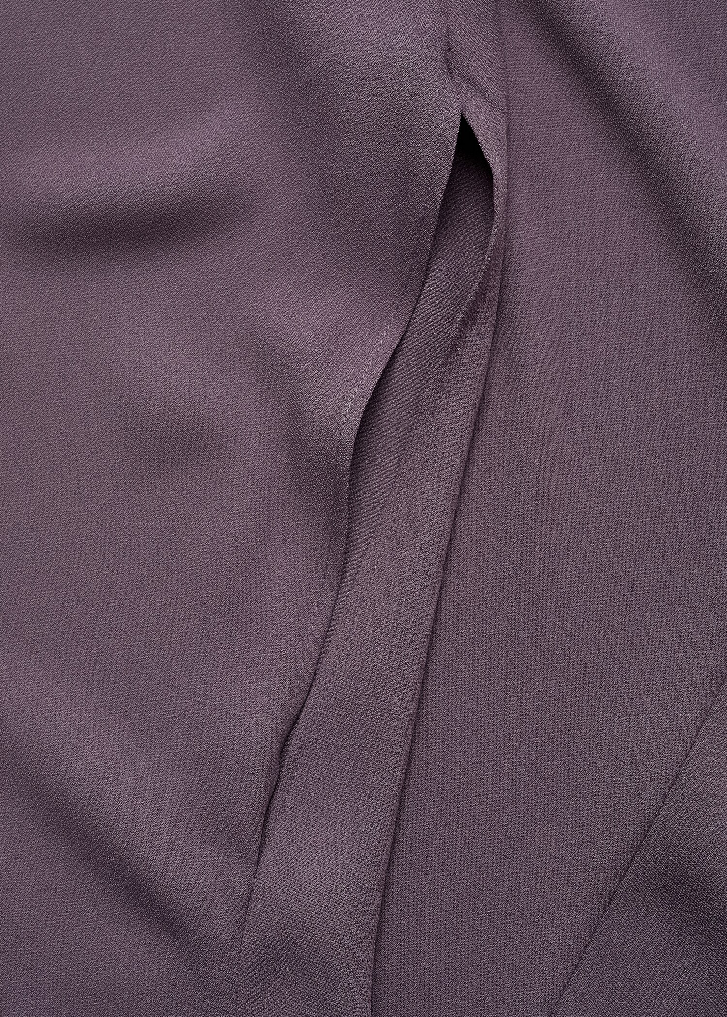 Sleeve slit dress - Details of the article 8