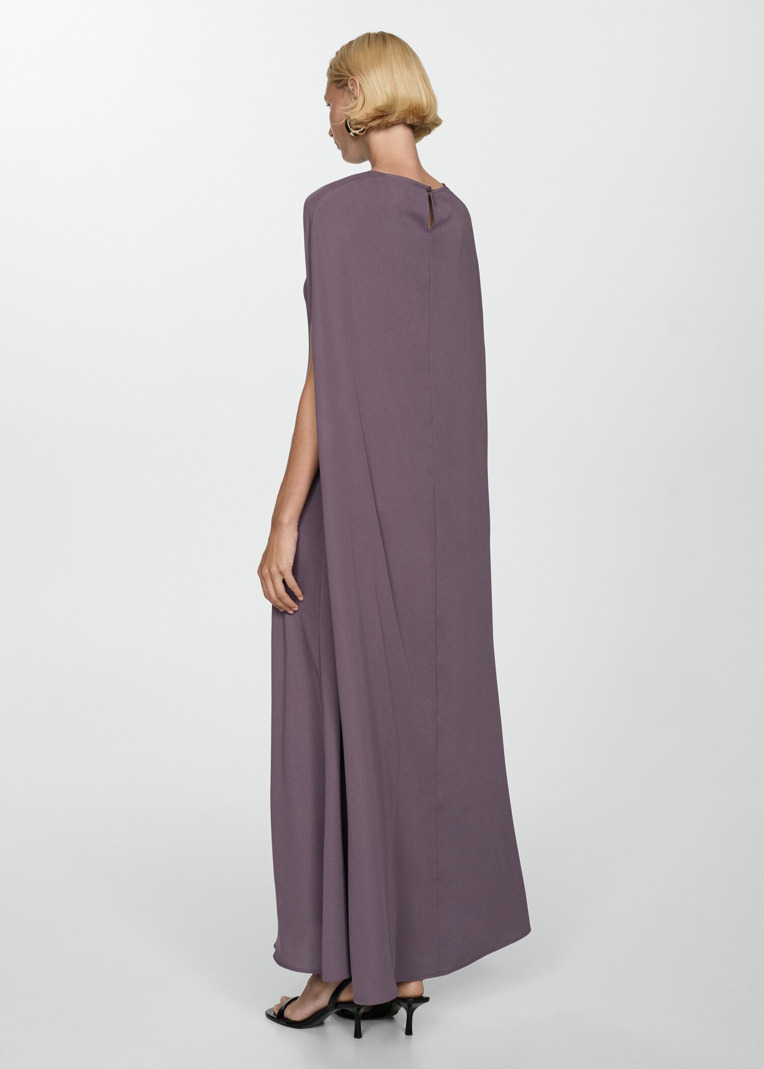 Sleeve slit dress - Reverse of the article
