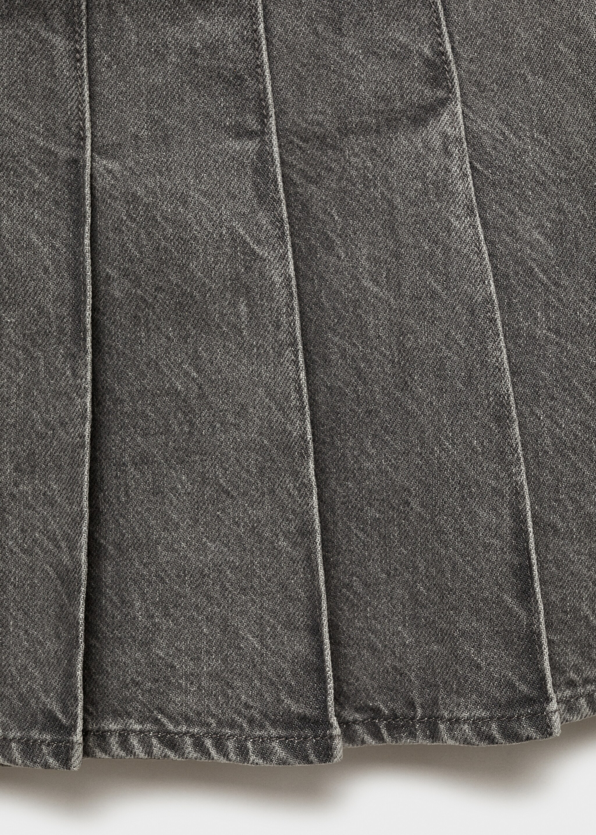 Denim minirok met plooien - Detail van het artikel 8, Grijs denim. Ref: 77094020-00.