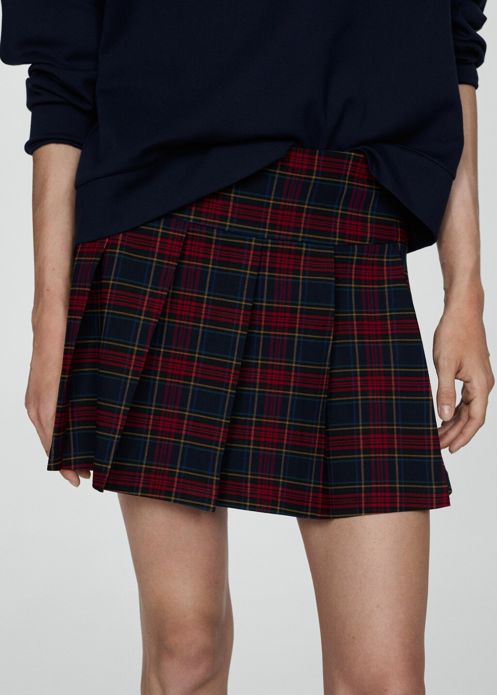 Pleated check skirt - Women | MANGO OUTLET USA