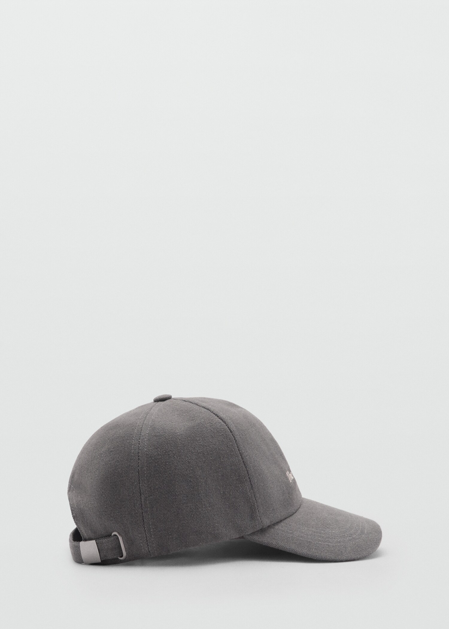 Gorra mensaje bordado - Artículo sin modelo