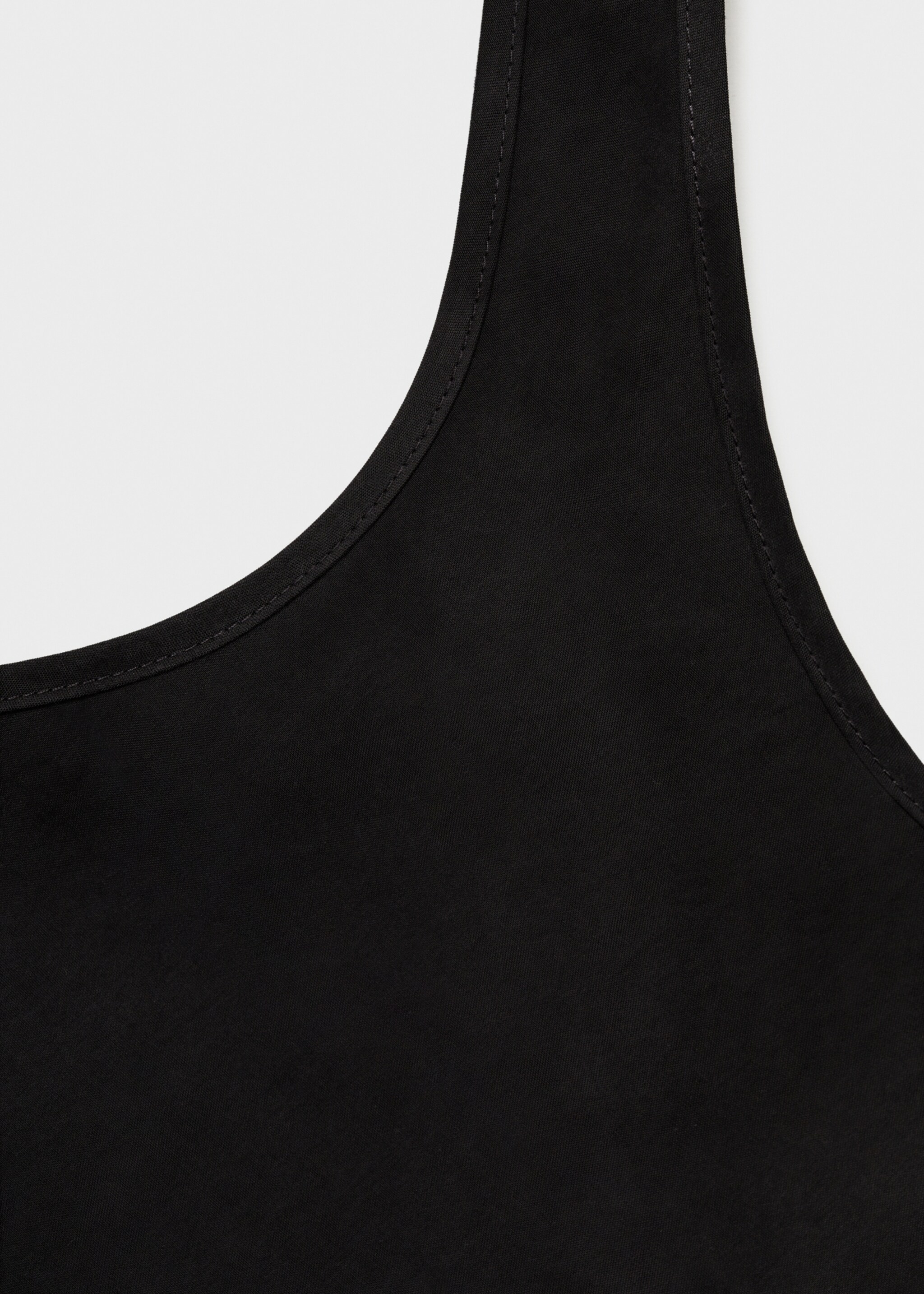 Trägertop aus Cupro - Detail des Artikels 8, Schwarz. Ref: 77094028-00.