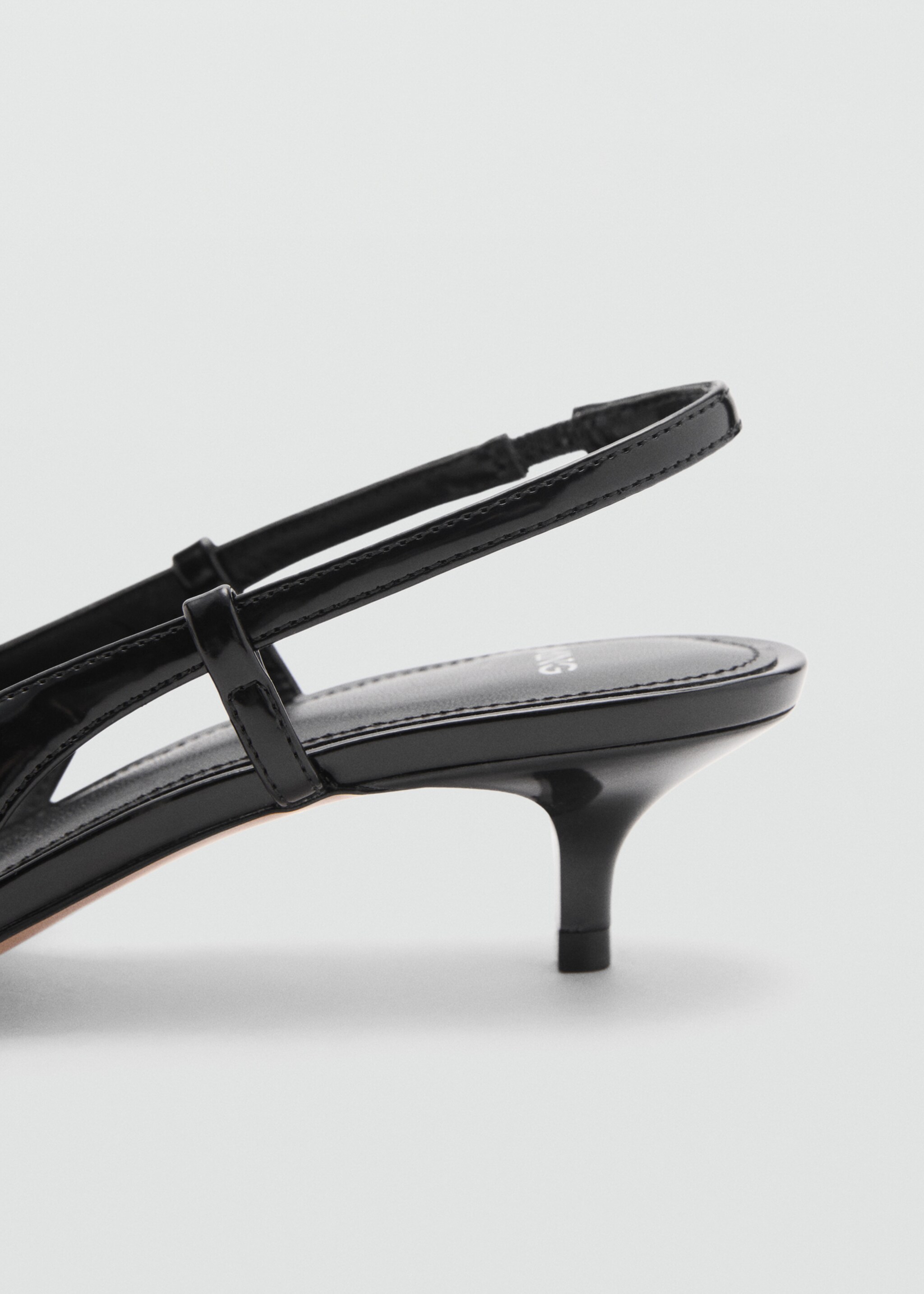 Slingback heeled shoes with buckle - Details of the article 1, Black. Ref: 77094032-00.