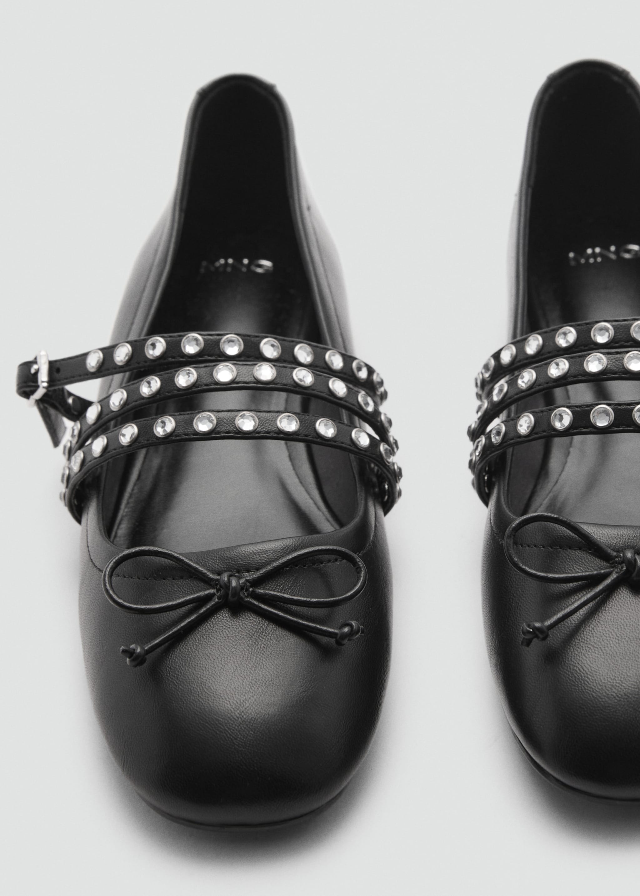 Studded ballet flats with straps - Details of the article 2, Black. Ref: 77094037-00.