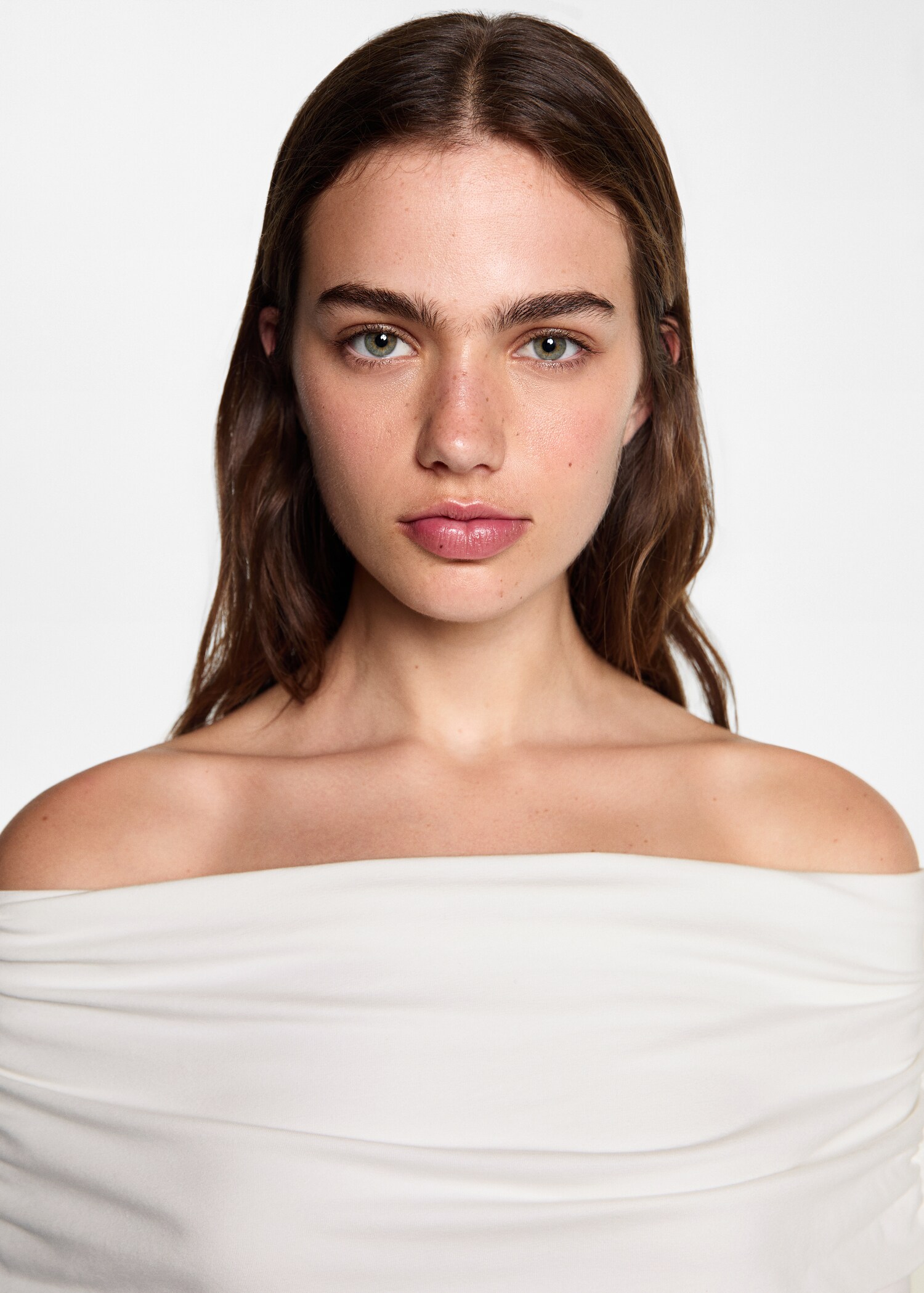 Off-shoulder T-shirt - Details of the article 1