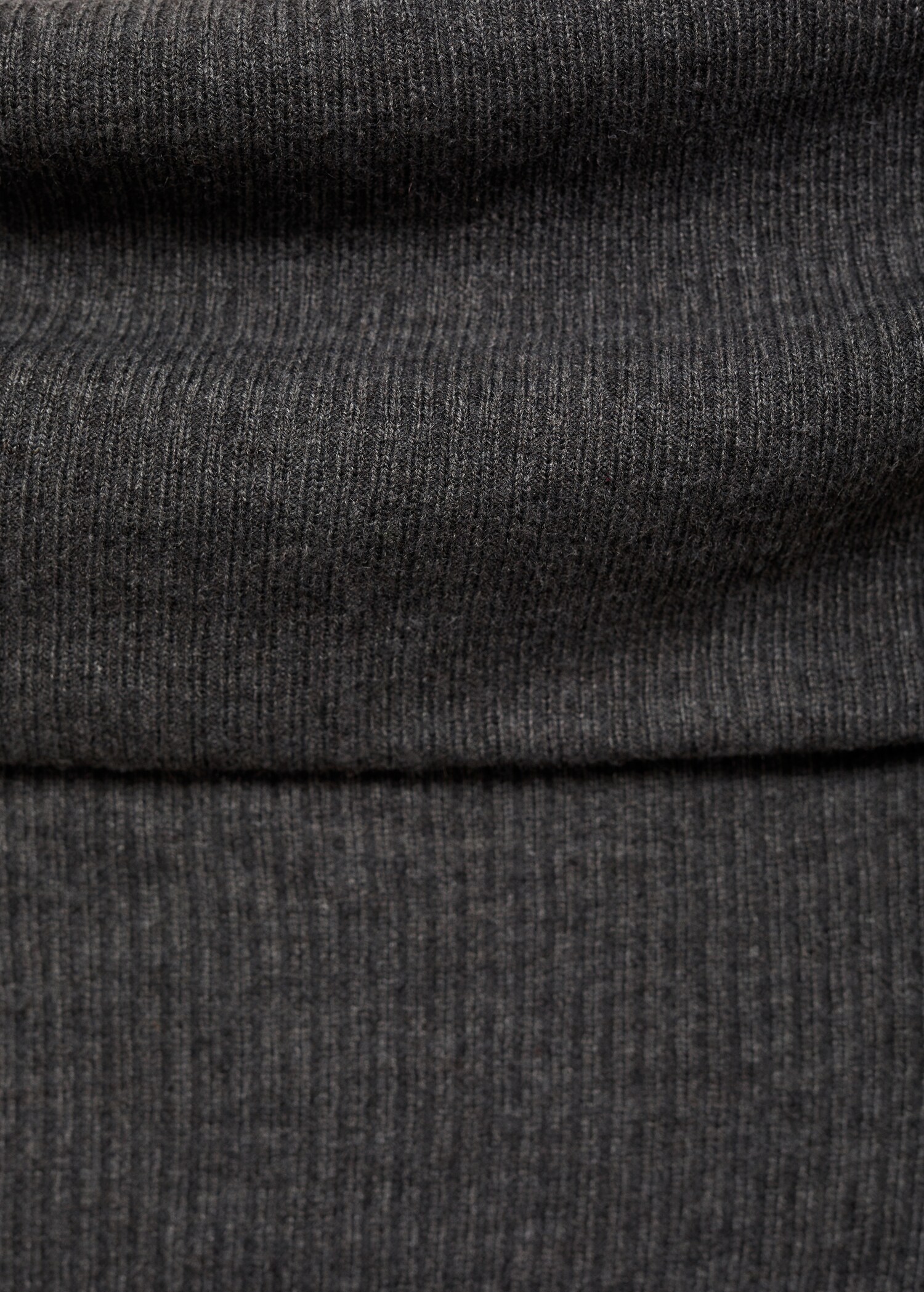 Off-the-shoulder midi-dress - Details of the article 8