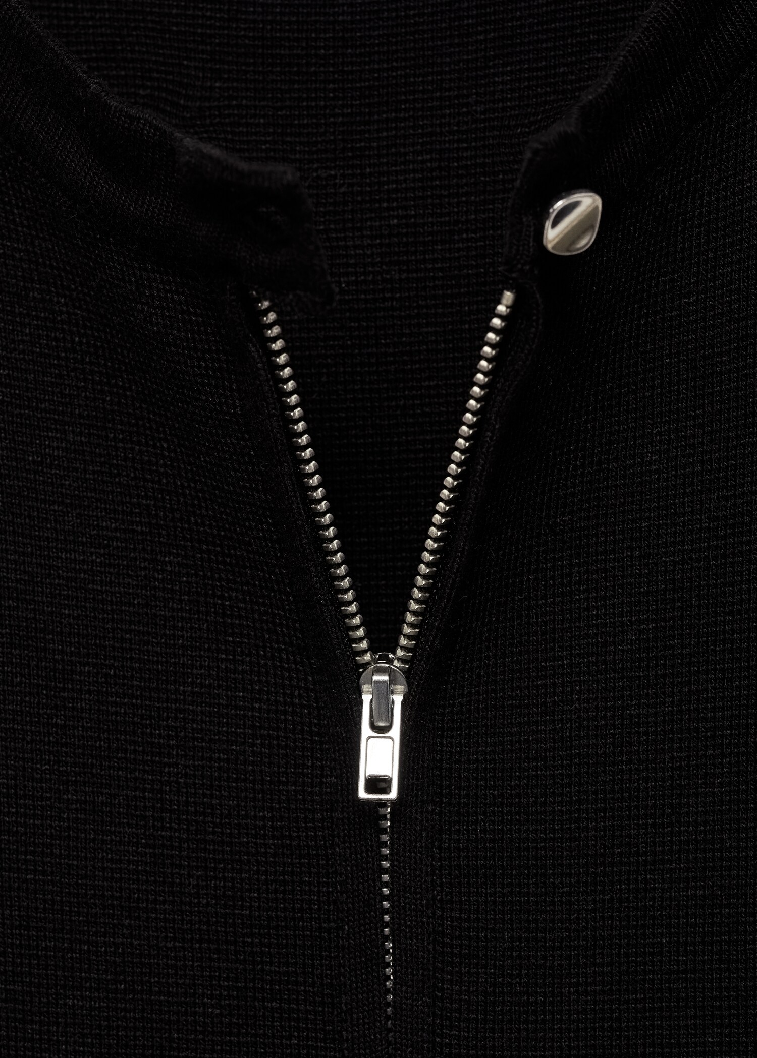Kurzes Strickkleid mit Reißverschluss - Detail des Artikels 8