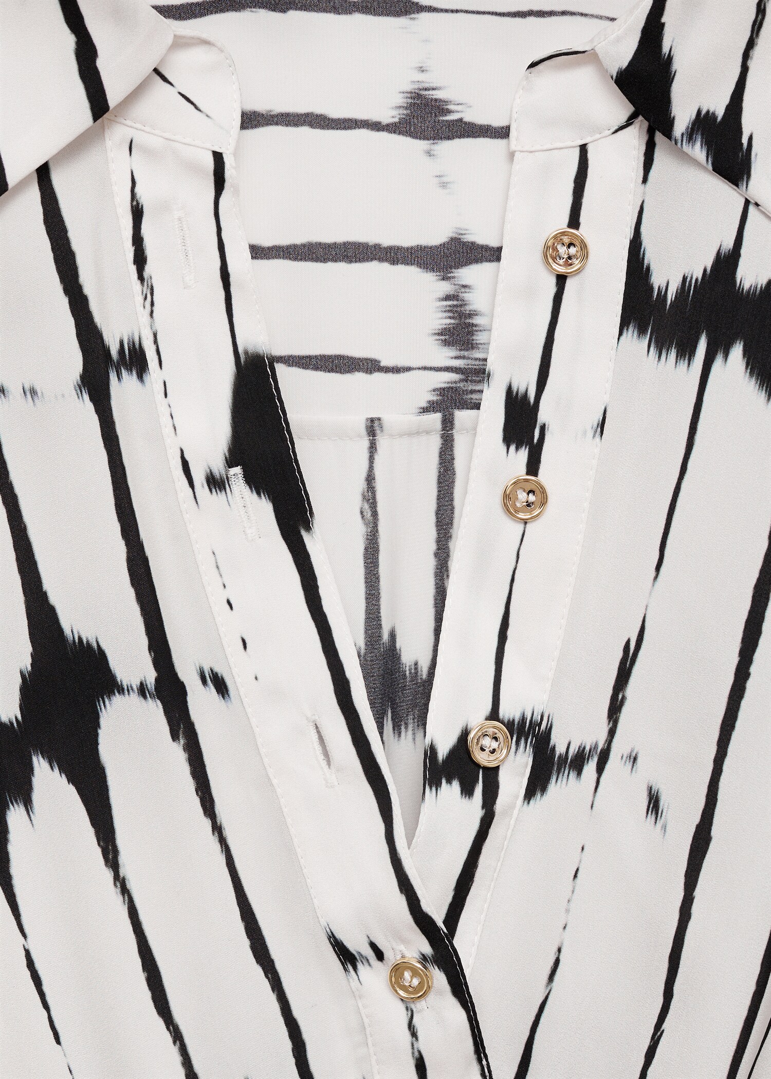 Printed shirt dress - Details of the article 8