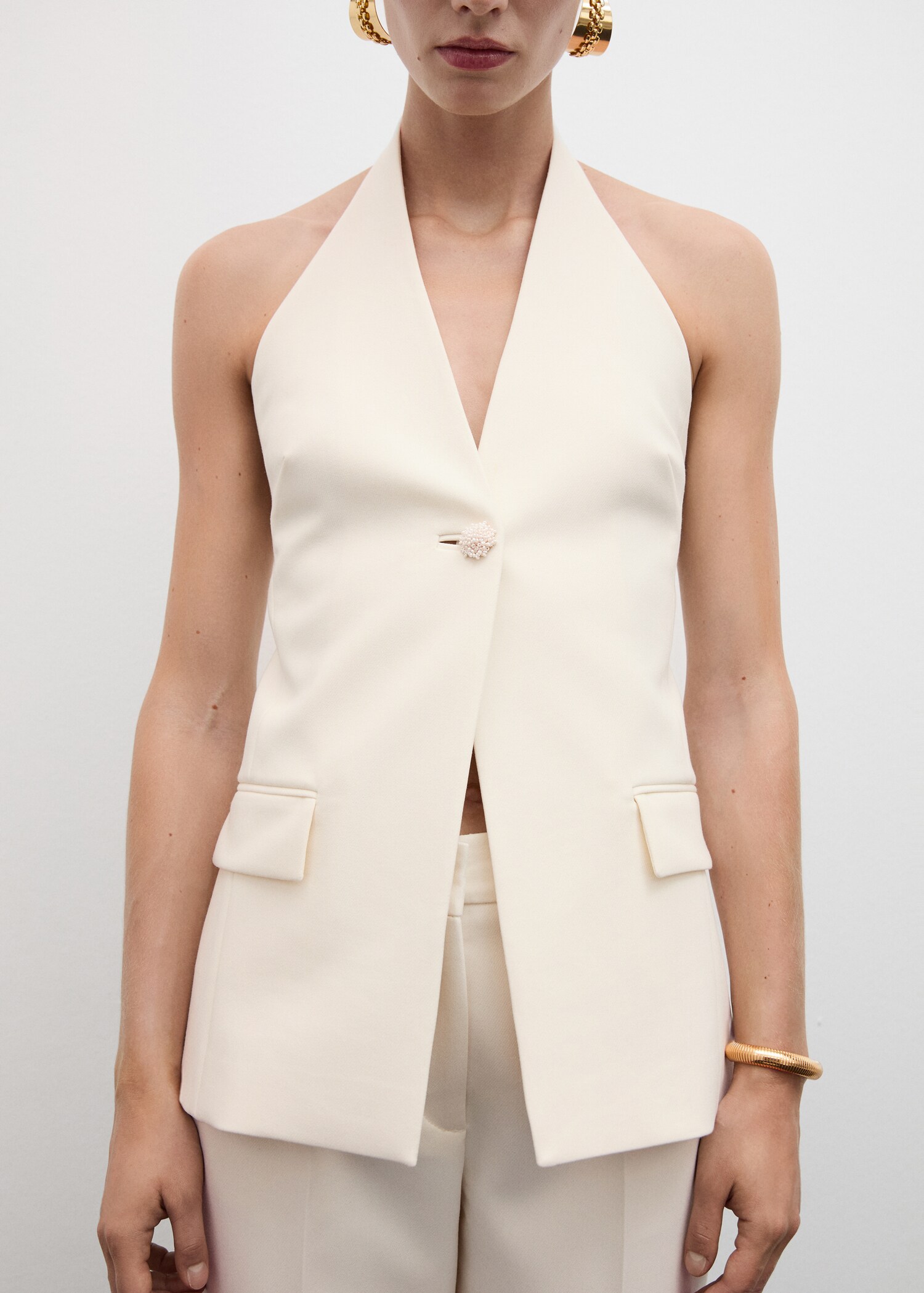 Gilet collo halter bottone gioiello - Piano medio
