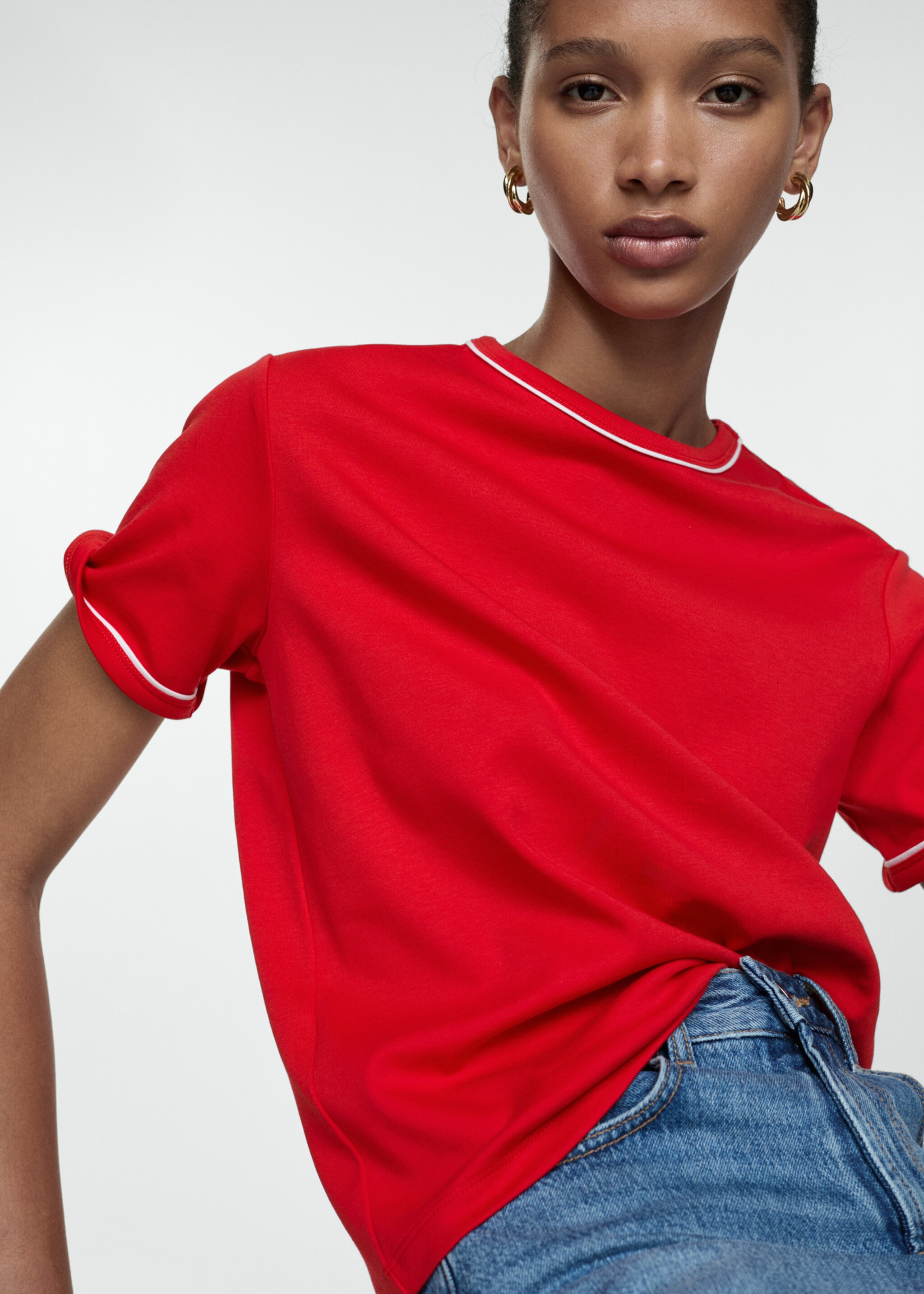Cotton t-shirt with contrasting trim - Medium plane