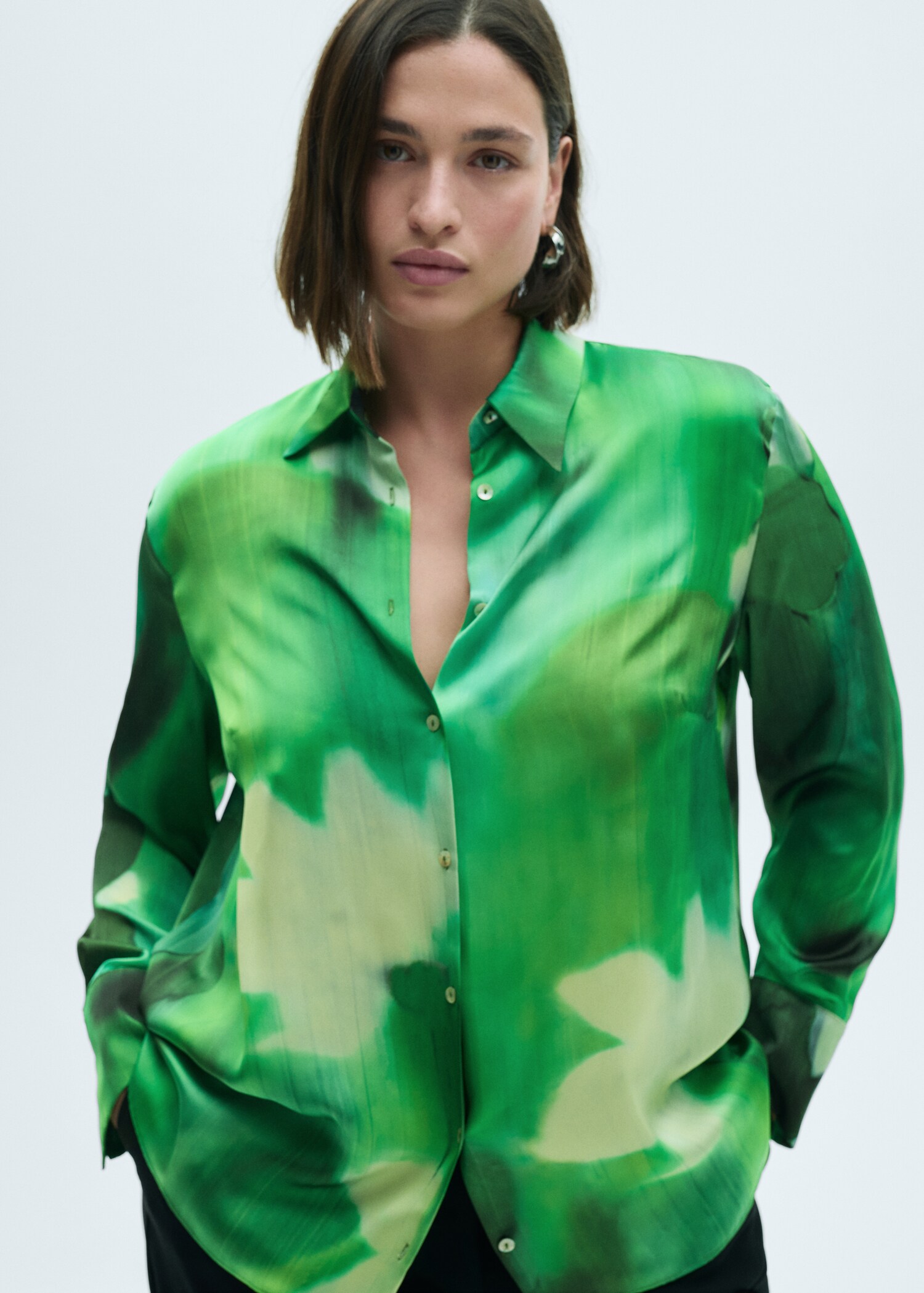 Satin print shirt - Details of the article 5