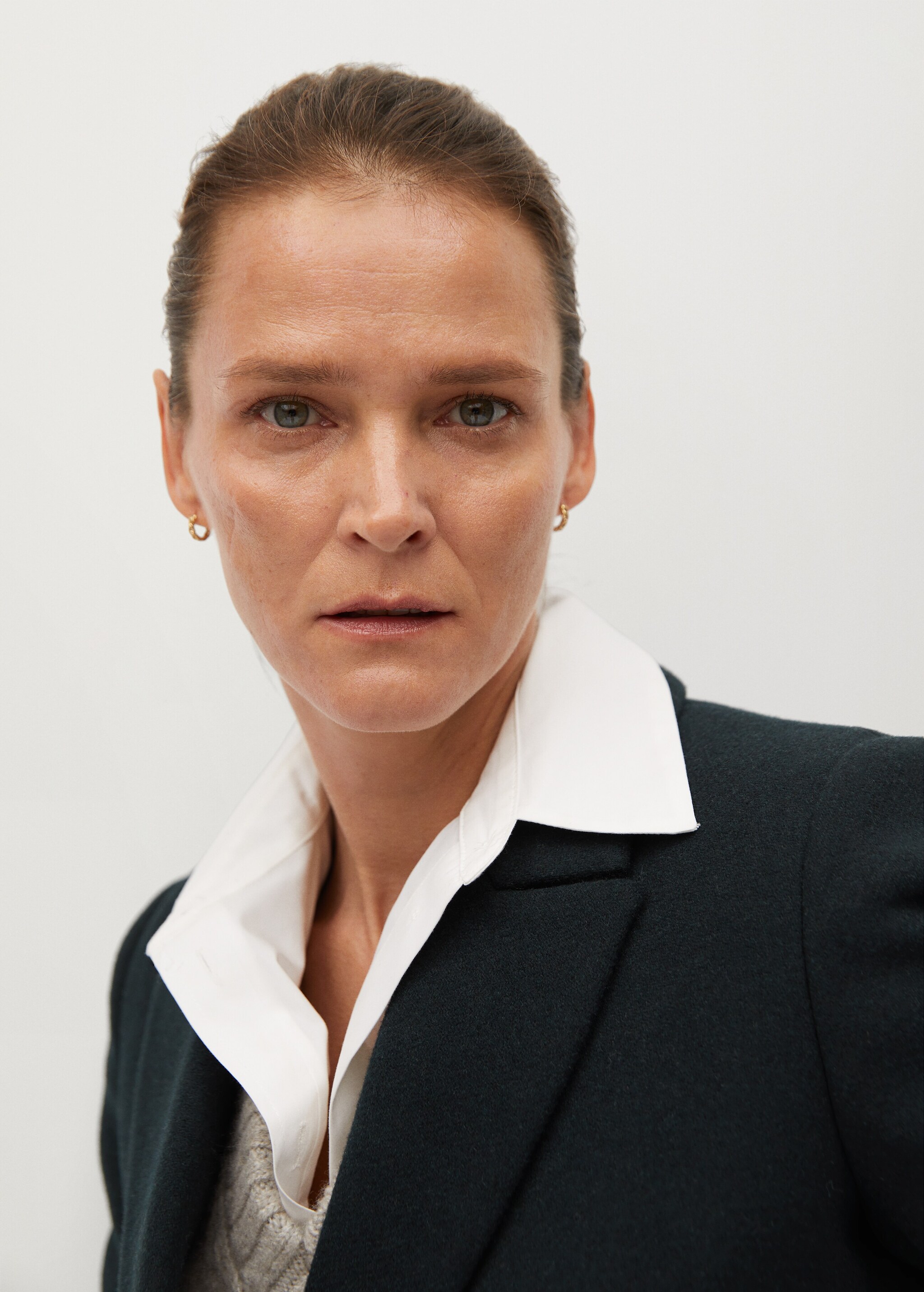 Double-breasted wool coat - Details of the article 2