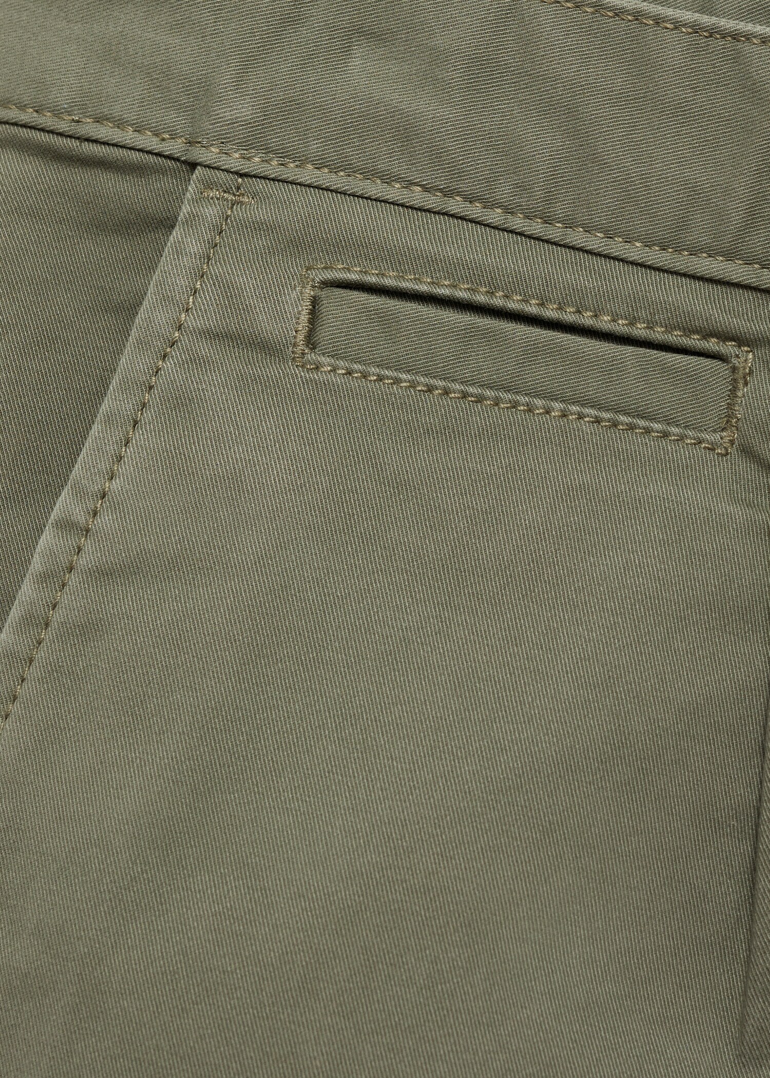 Regular fit pleated cotton trousers - Details of the article 0