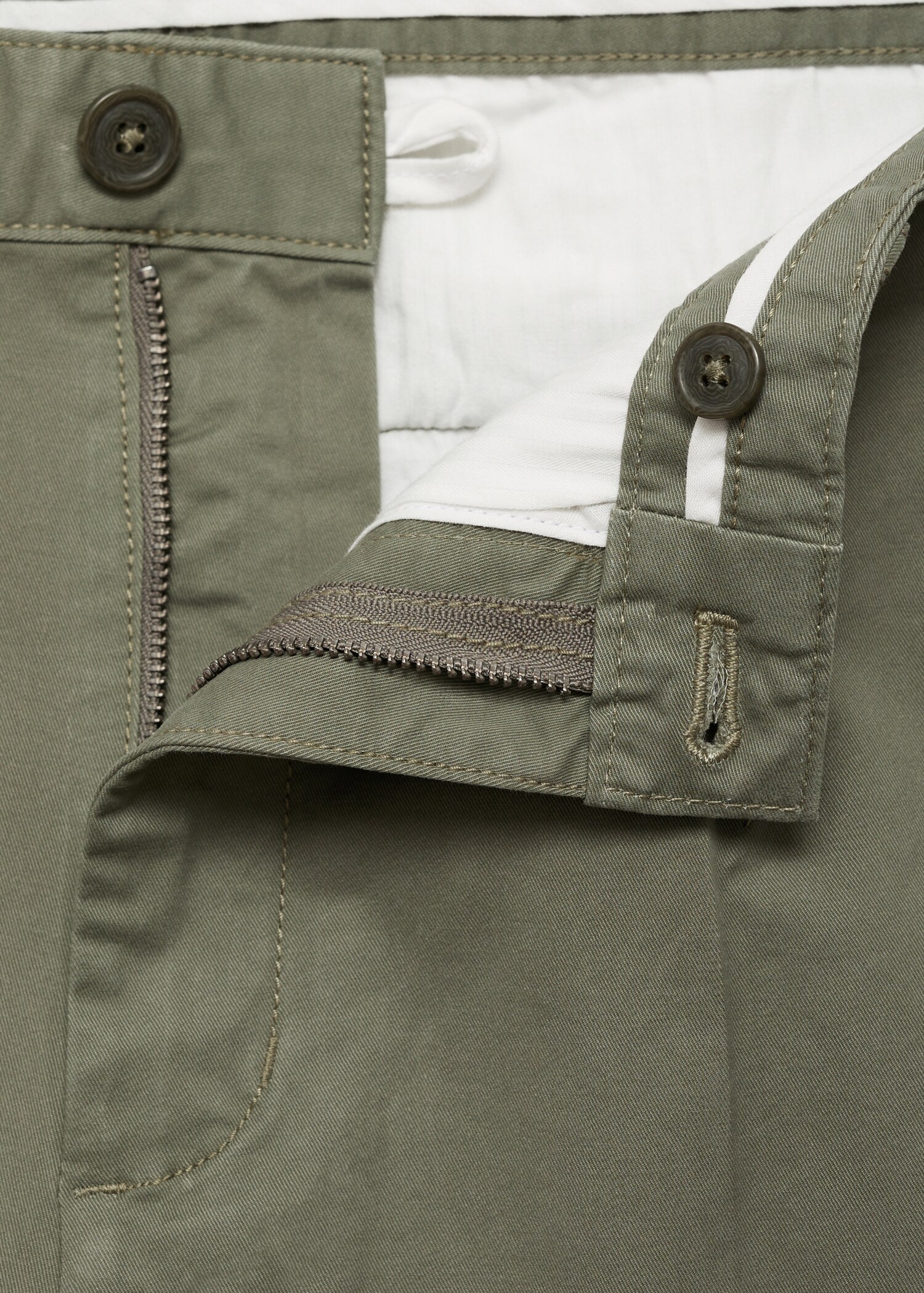 Regular fit pleated cotton trousers - Details of the article 8